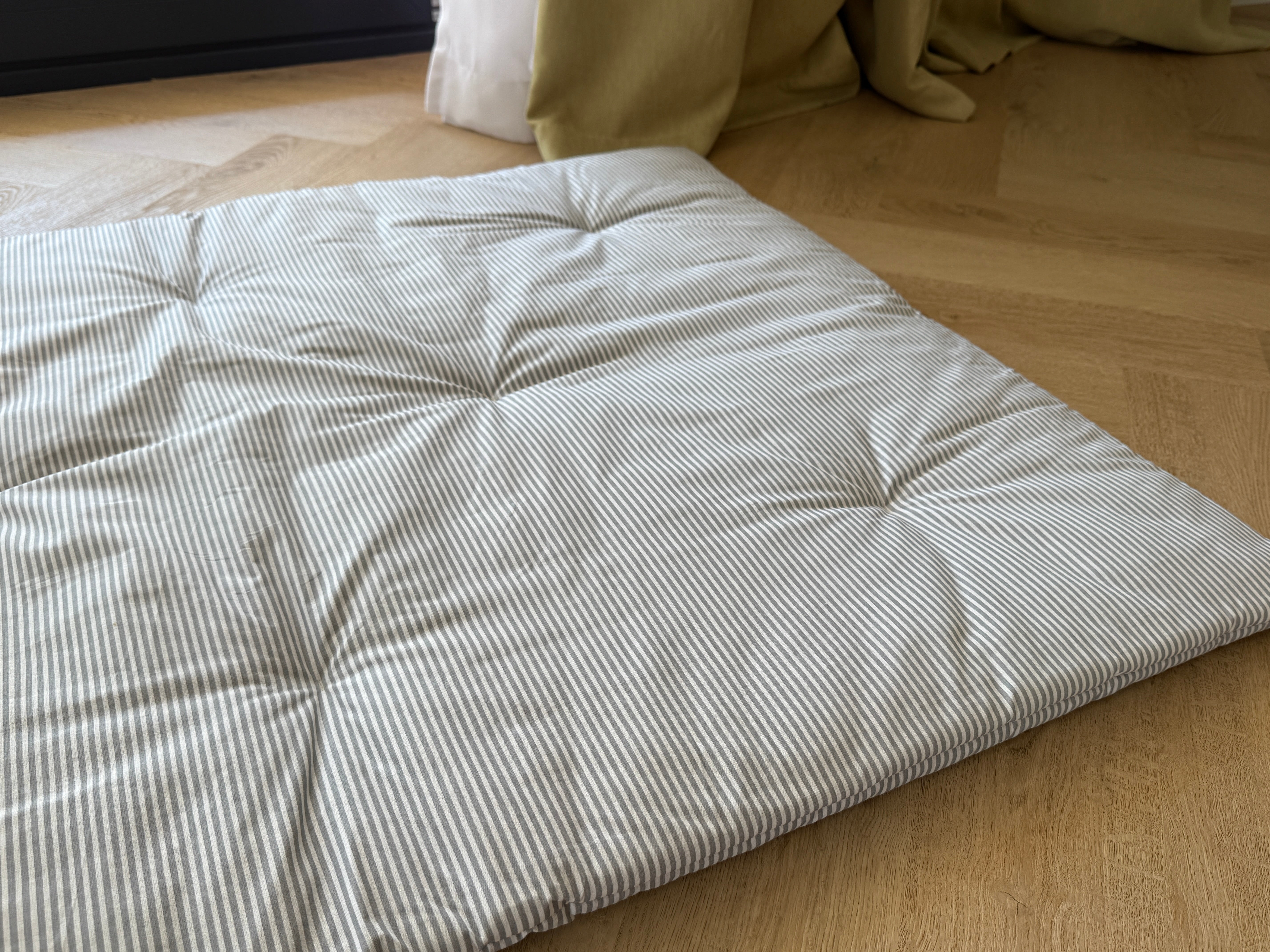 33.5" x 45" (85 x 115 cm) Natural Hemp filled Sofa Protector in cotton Stripe fabric with two tassels