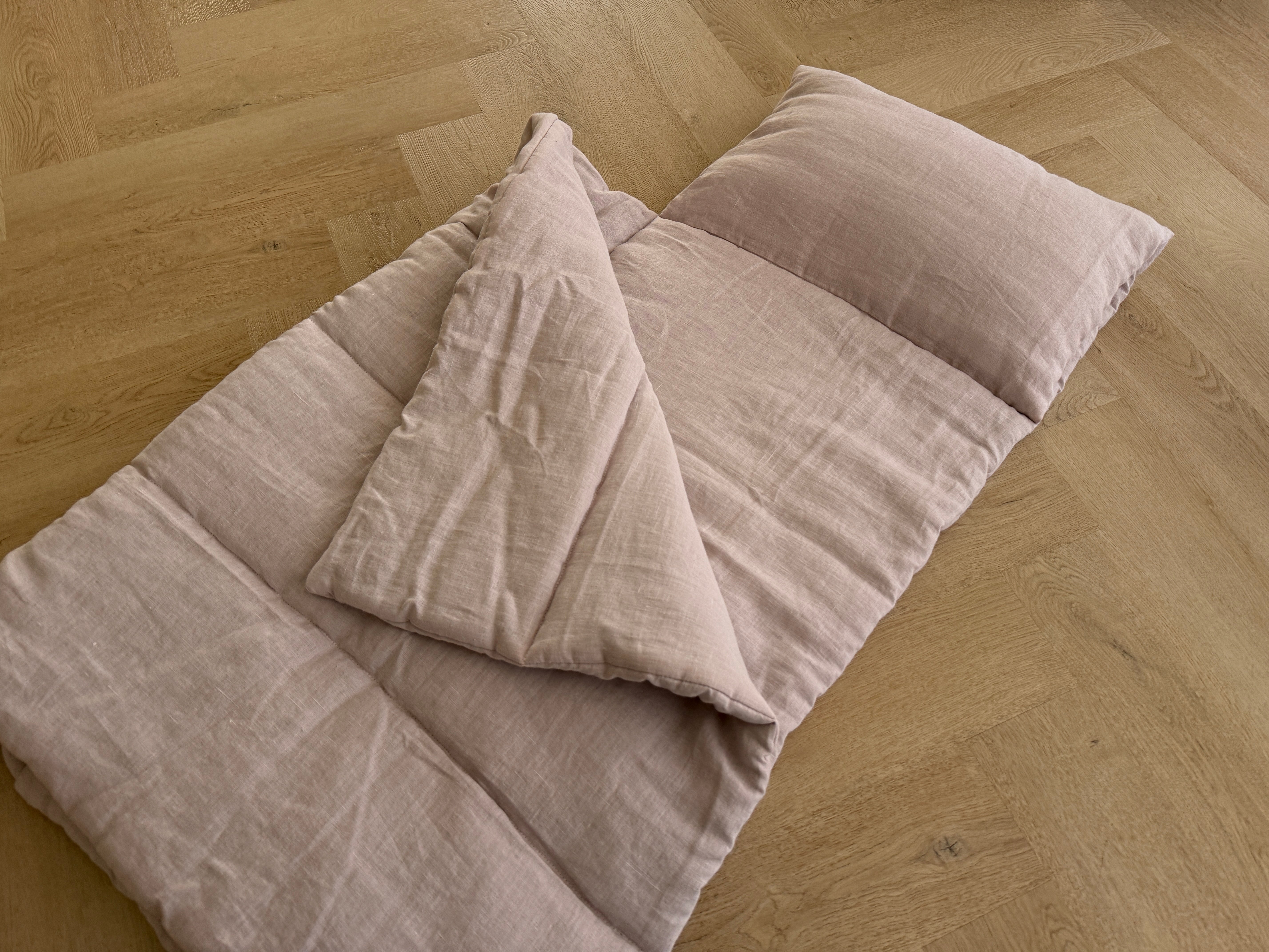 Kindergarten Sleeping Bag with Pillow: Organic Hemp Fiber, Ashen Pink Linen Fabric