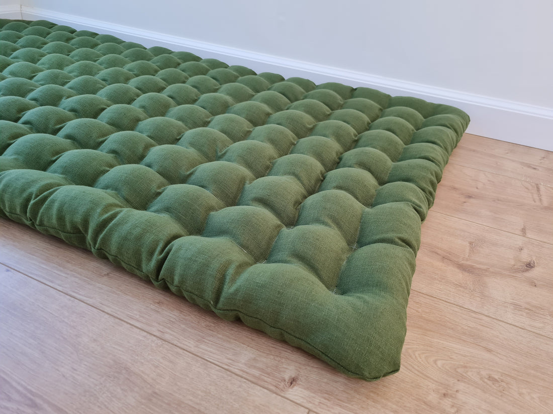 Natural linen floor topper filled organic buckwheat hulls filling yoga mat multi chamber futon in non-dyed Linen fabric
