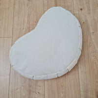 Heart-shaped floor cushion filled Buckwheat hulls in natural undyed cotton fabric/Organic cushion/Meditation pillow for Yoga studio