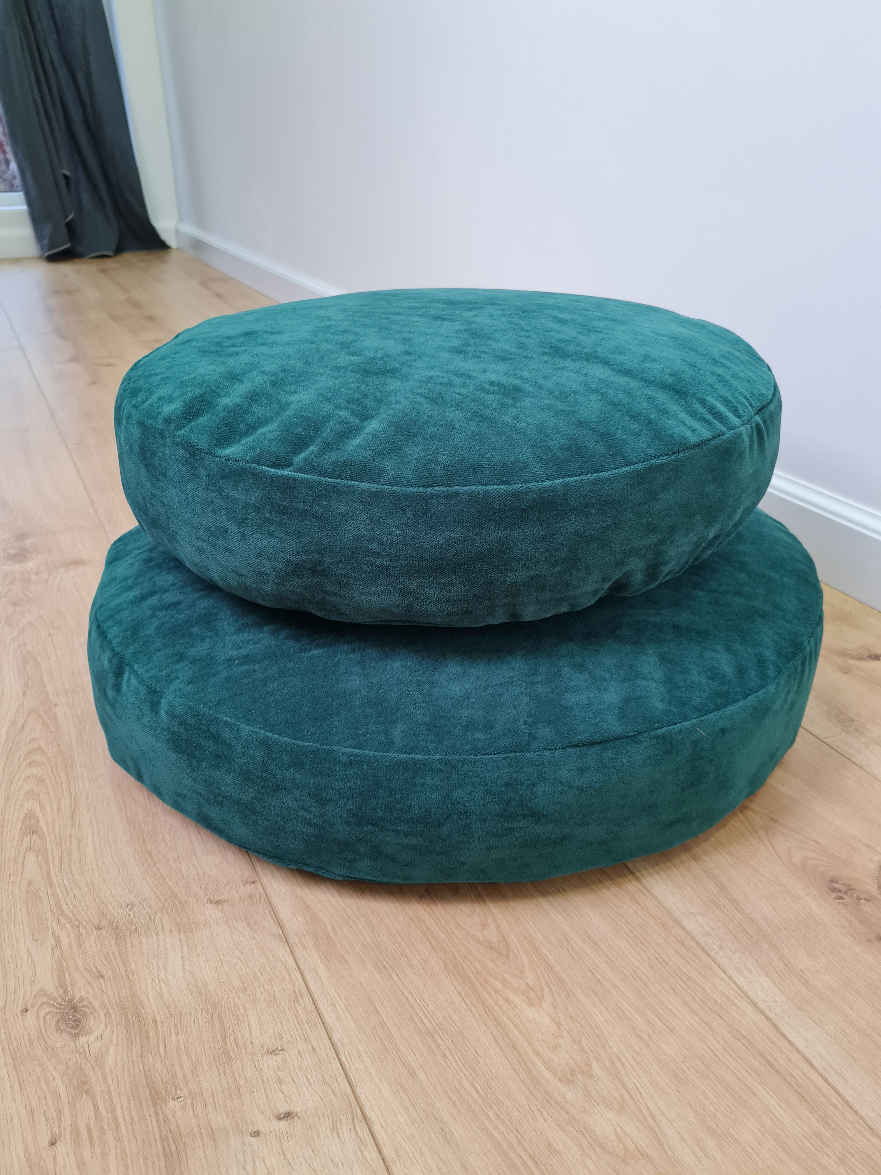 Round Hemp Cushion with Removable Green Velvet Cotton Cover Hemp Fiber Filling in Italian velvet fabric Floor cushion pillow custom made