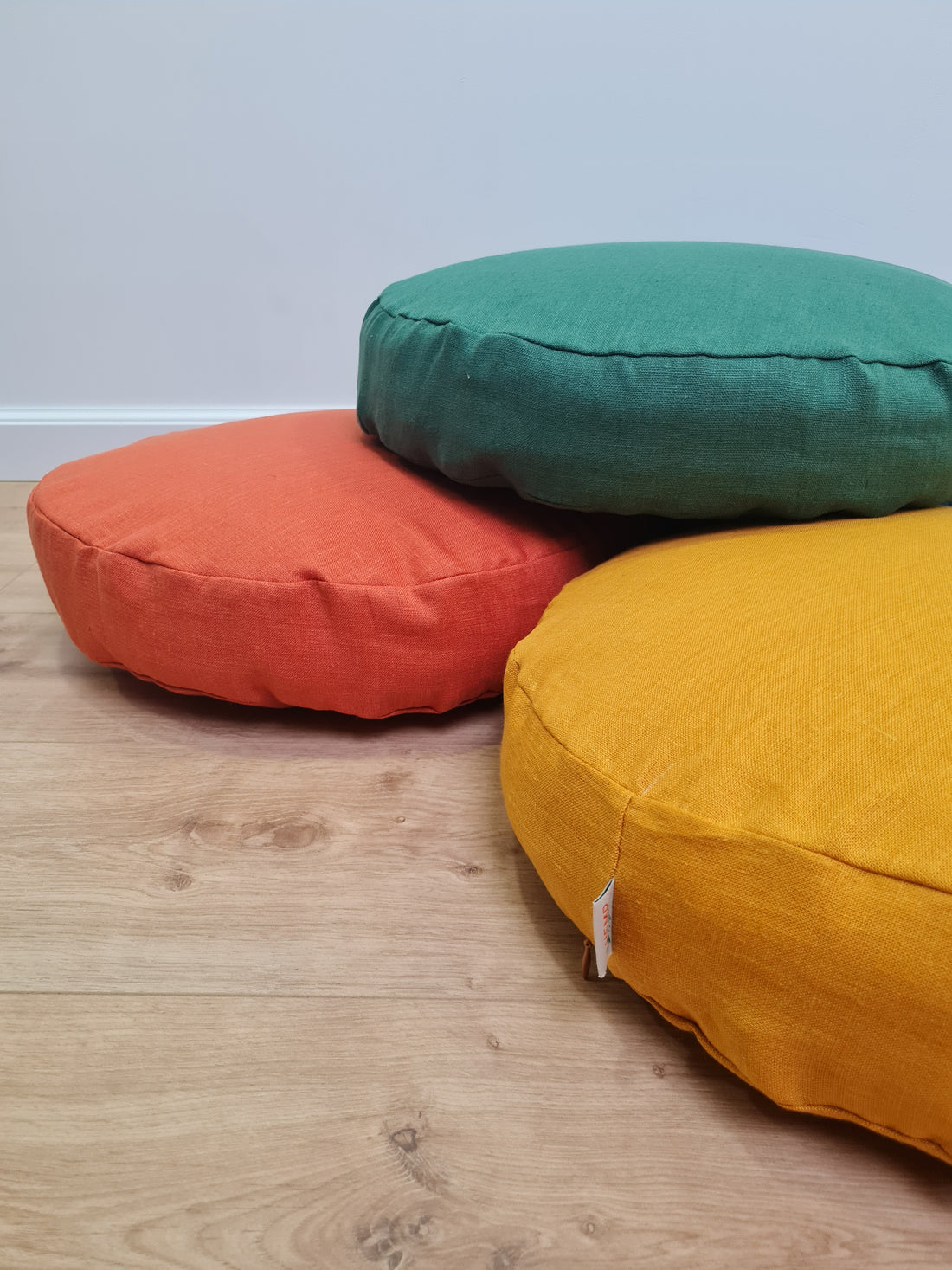 Round Hemp cushion with Linen removable Cover Hemp fiber filling in cotton fabric Cover in Linen fabric Floor cushion custom made size