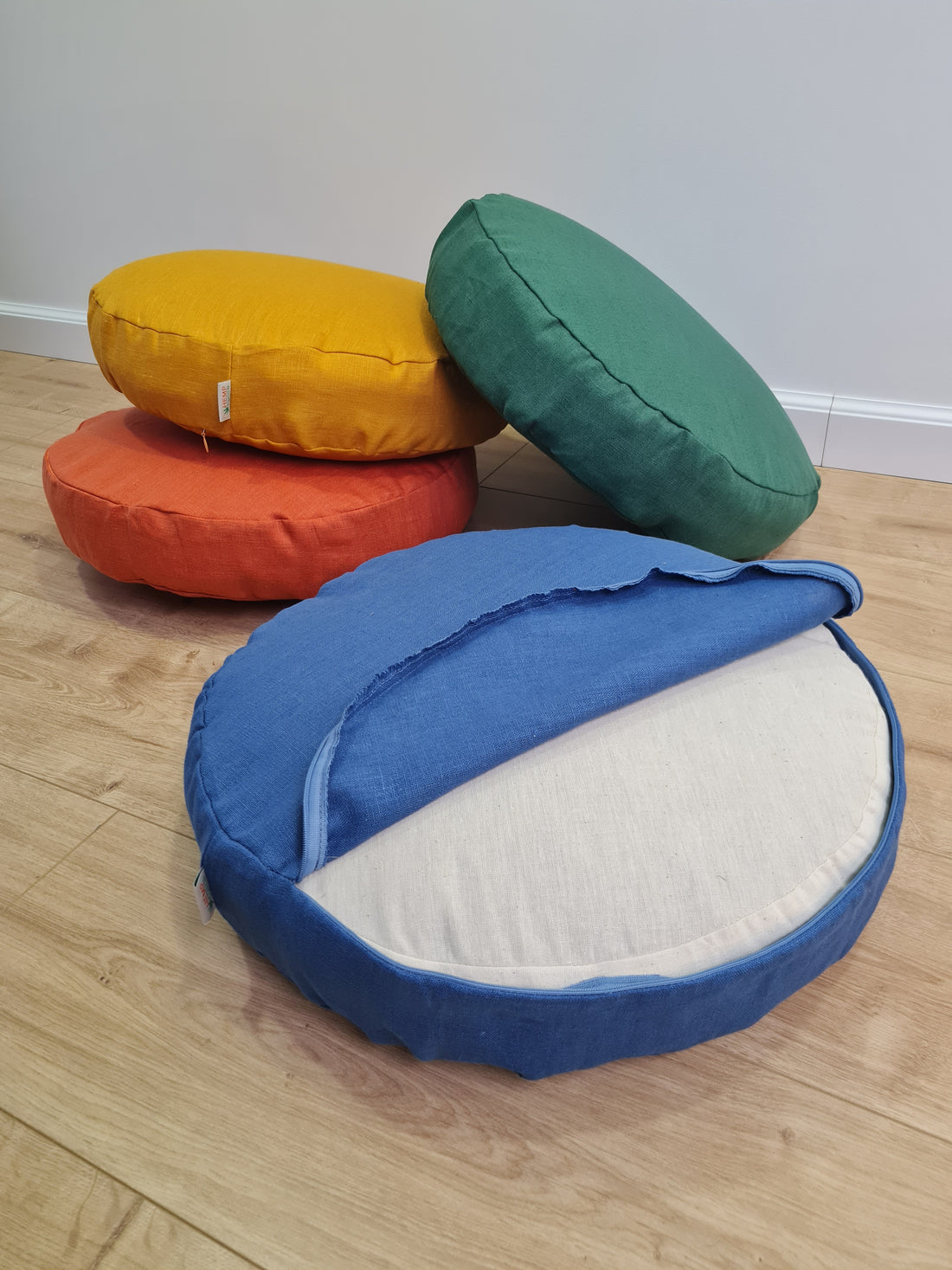 Round Hemp cushion with Linen removable Cover Hemp fiber filling in cotton fabric Cover in Linen fabric Floor cushion custom made size