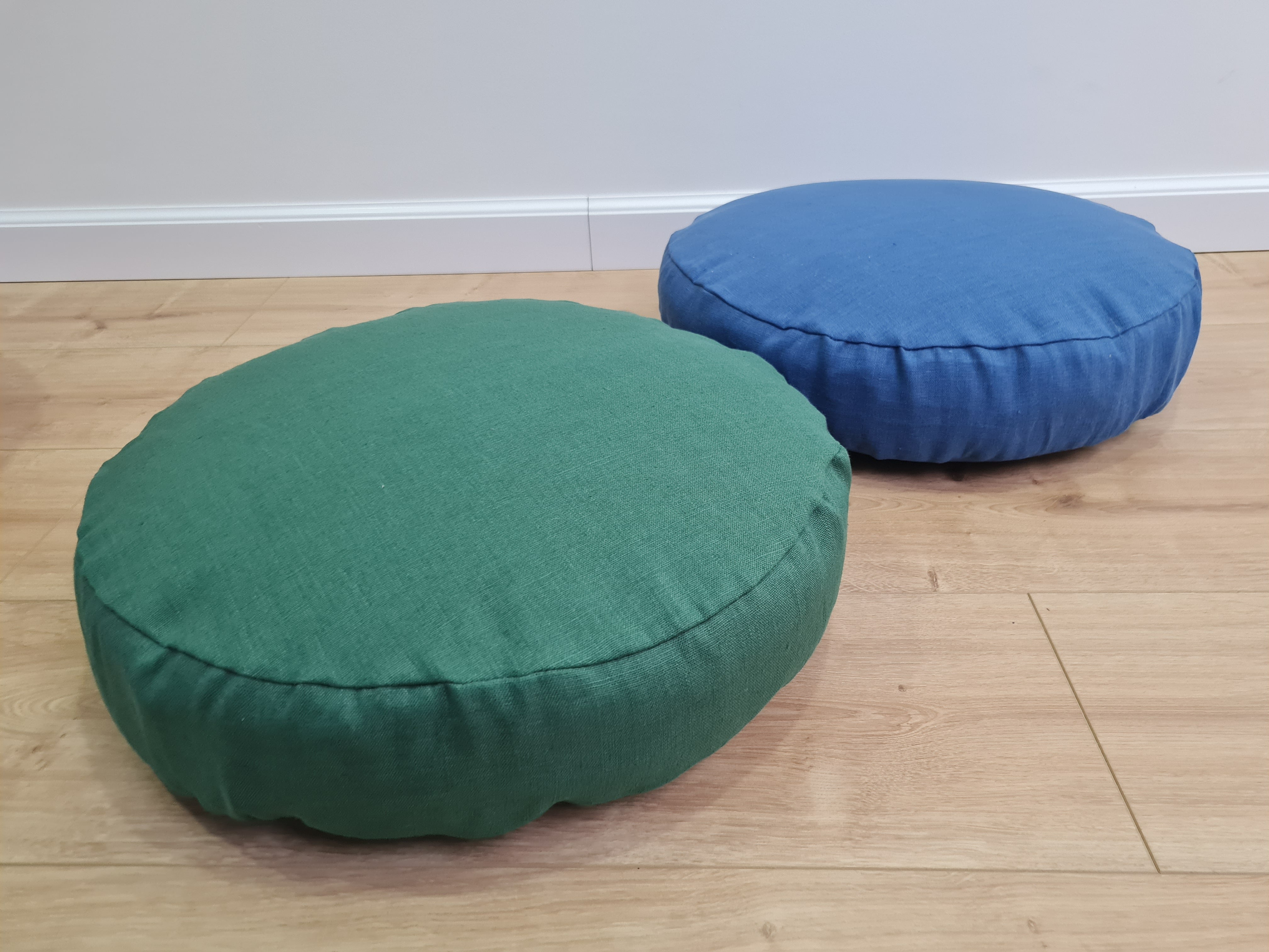 Round Hemp cushion with Linen removable Cover Hemp fiber filling in cotton fabric Cover in Linen fabric Floor cushion custom made size