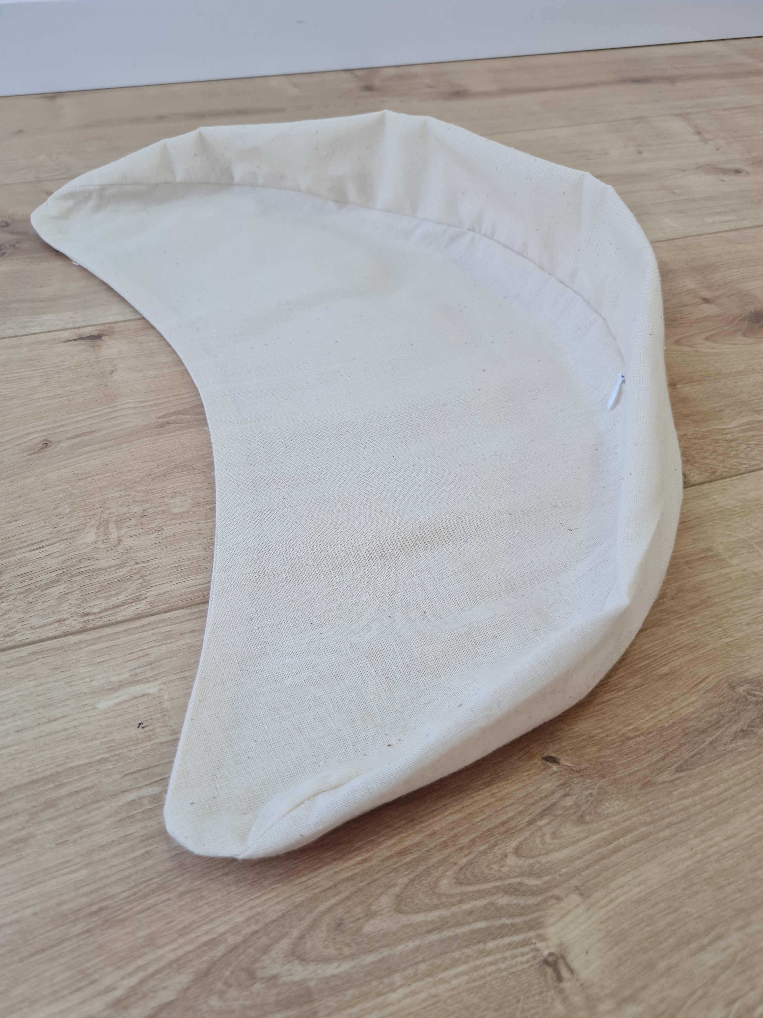 Cotton non-dyed inner cover with zipper for Crescent cushion