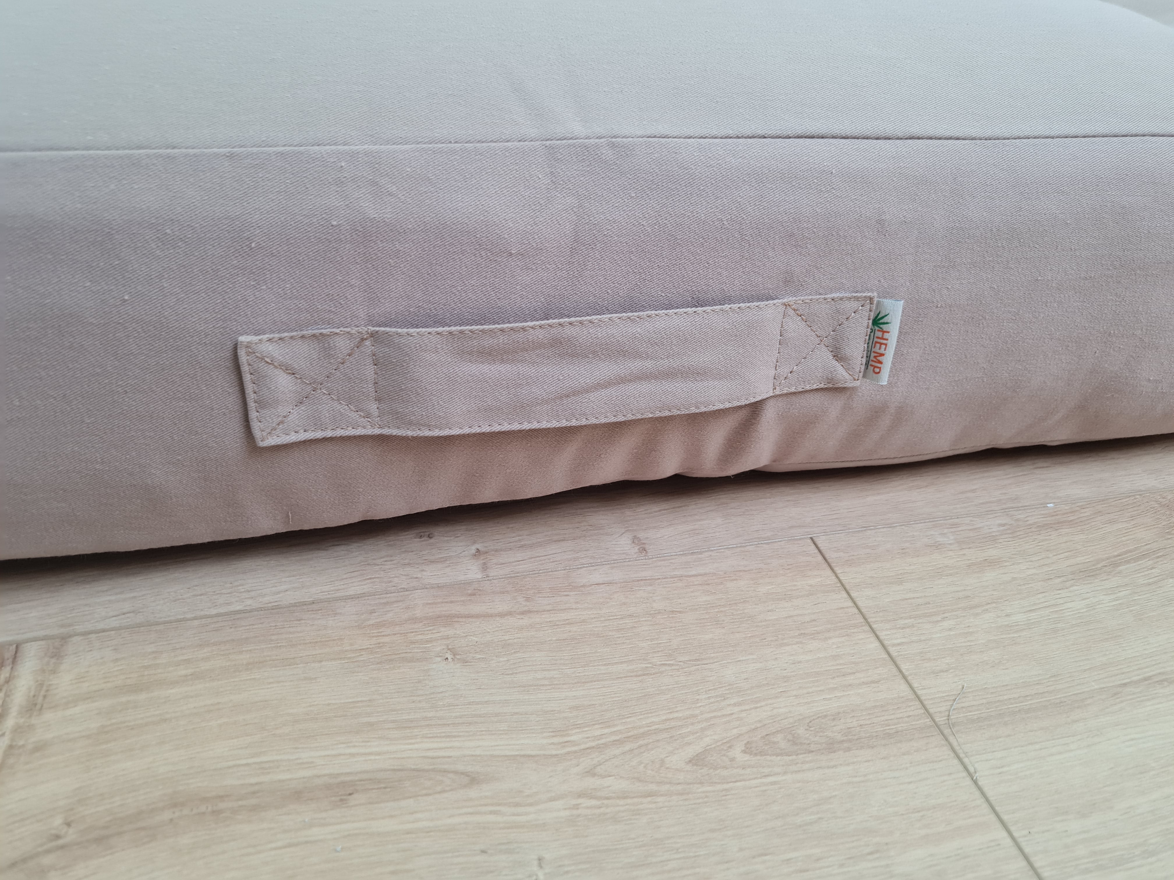 Special listing for Aynur Amiraslanova one 120 cm x 60 cm x 15 cm hemp futon in beige cotton