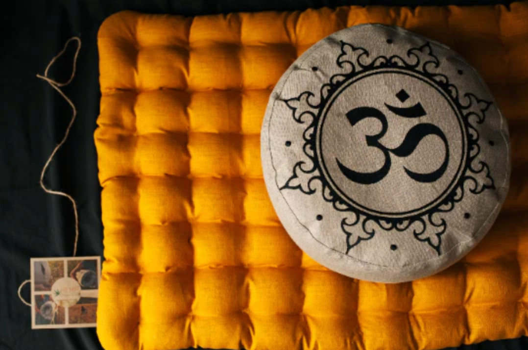 Embroidery Zafu OM Linen floor cushion with Buckwheat hulls /Organic Meditation cushion/ pillow seat/Meditation pillow for Yoga studio