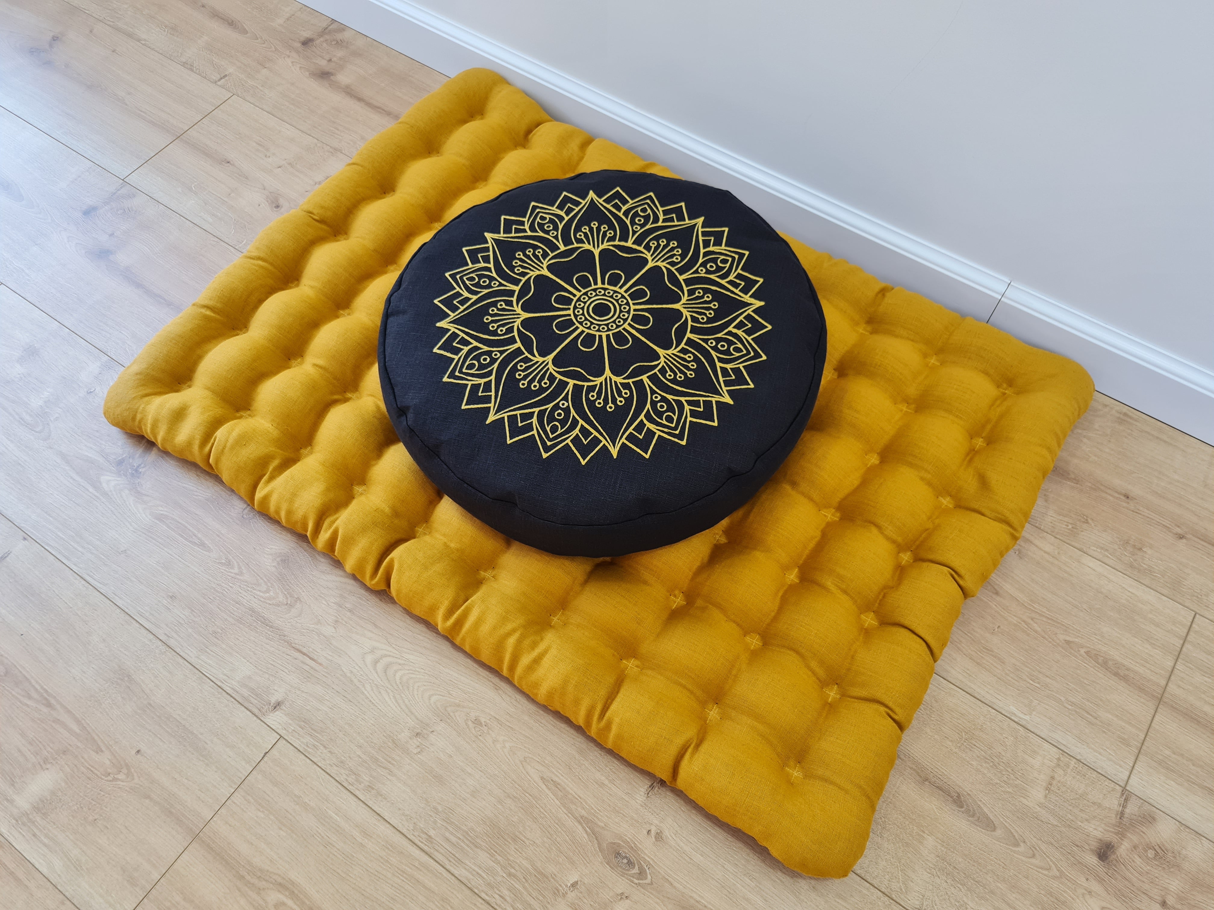 Embroidery Meditation Set Zafu & Zabuton with Buckwheat hulls Mandala Linen Floor cushions Meditation pillow pouf PillowSeat Yoga