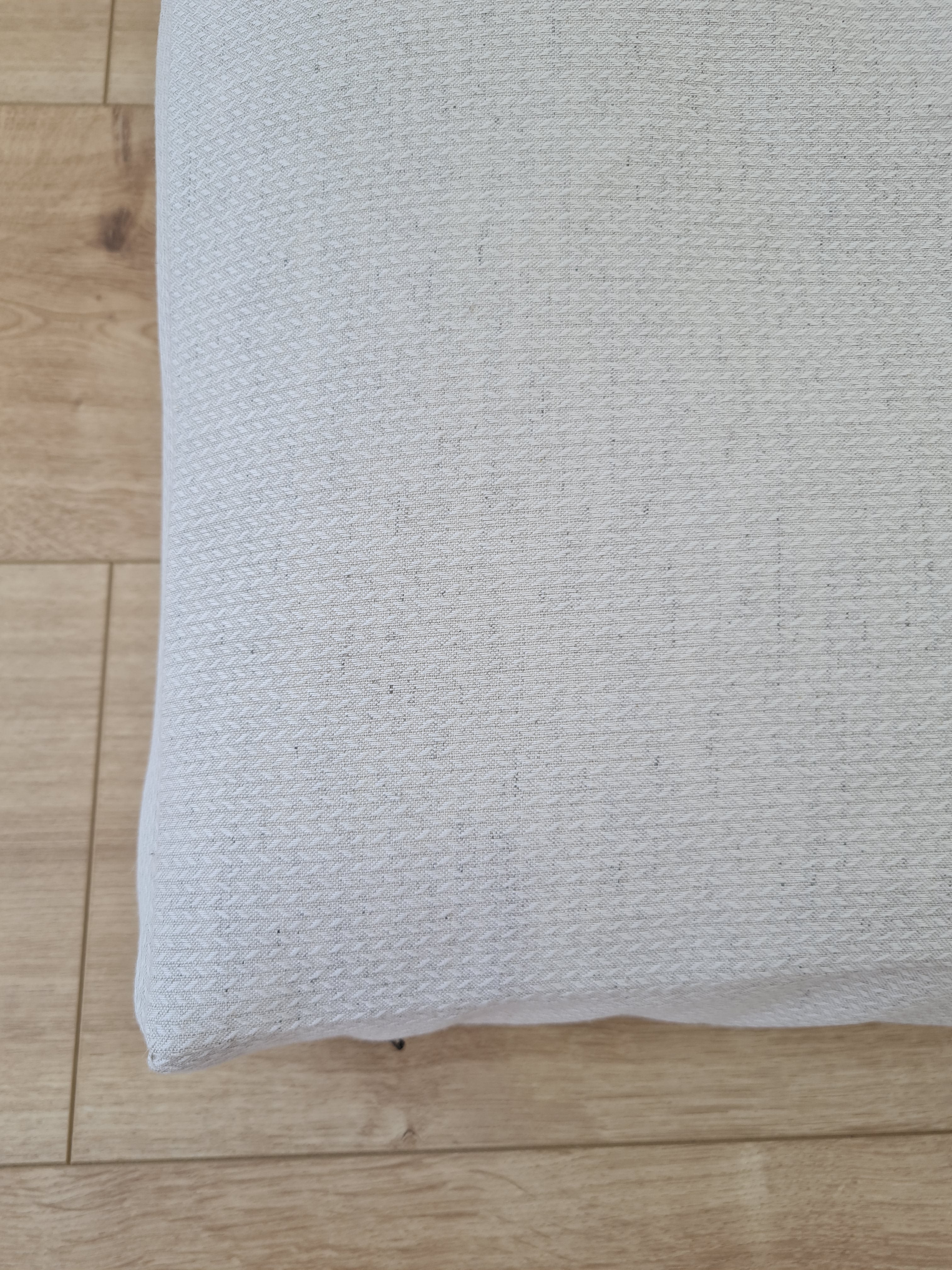 Natural Hemp Pet Mat Pad Cushion Removable Washable Hemp Cover Organic Hemp Fiber Filler in Natural non-dyed Hemp Fabric
