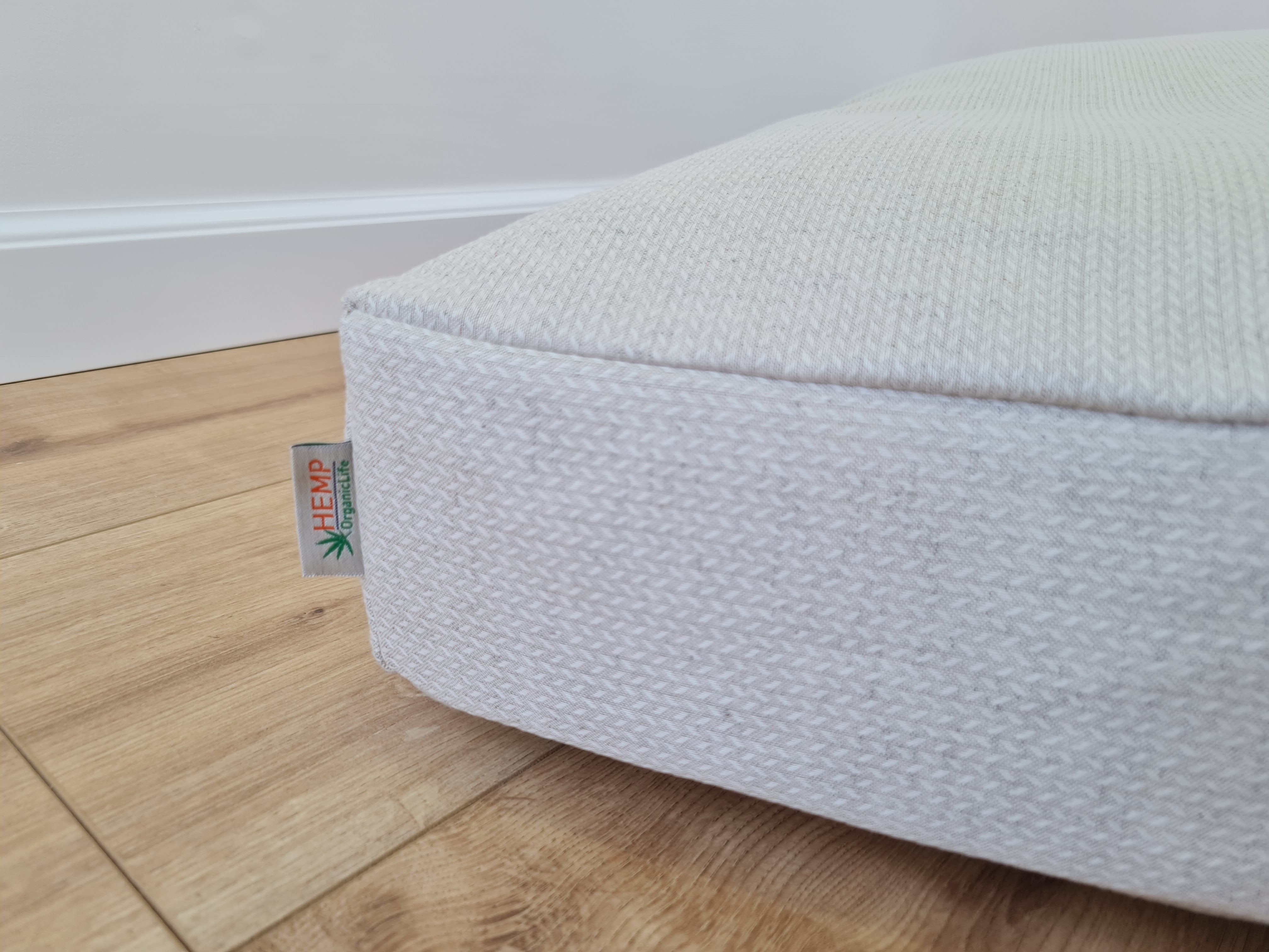 Natural Hemp Pet Mat Pad Cushion Removable Washable Hemp Cover Organic Hemp Fiber Filler in Natural non-dyed Hemp Fabric