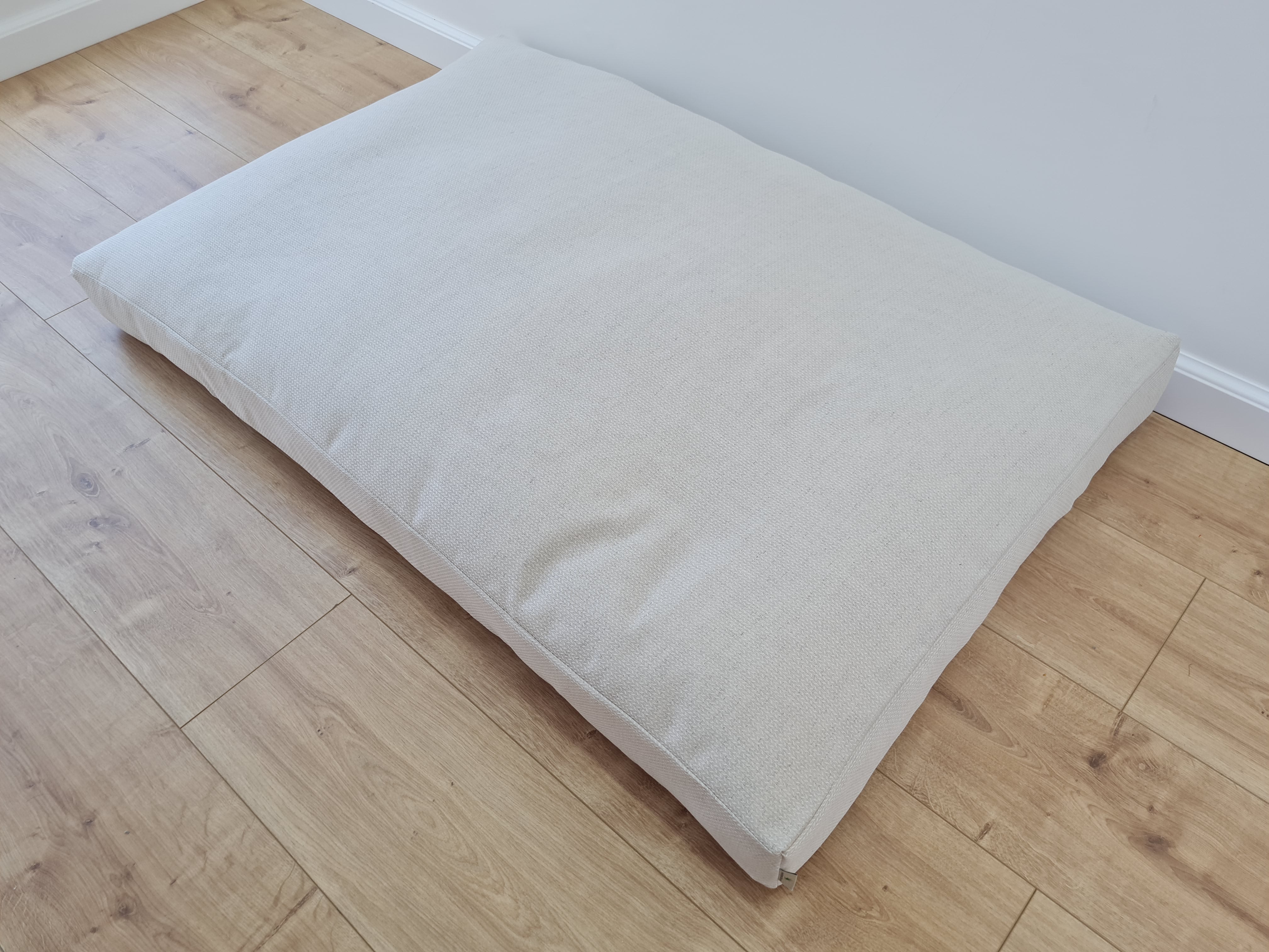 Natural Hemp Pet Mat Pad Cushion Removable Washable Hemp Cover Organic Hemp Fiber Filler in Natural non-dyed Hemp Fabric