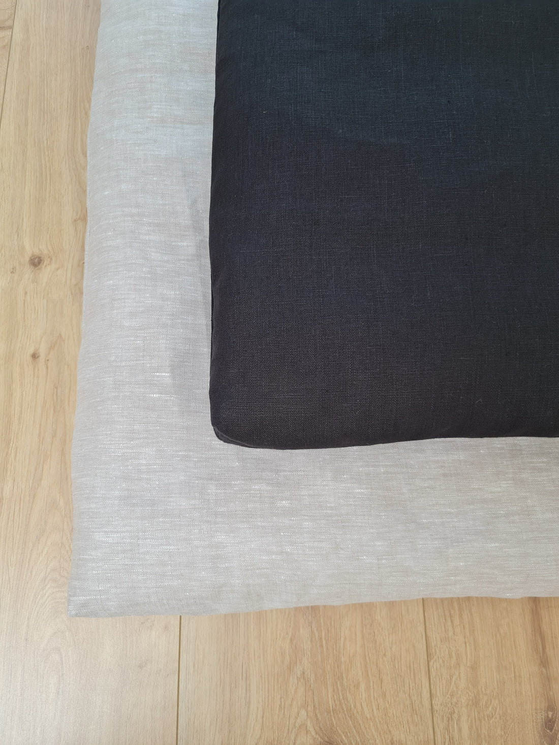 Hemp natural Sauna cushions natural mats seating pads meditation mats with organic Hemp fiber filling in natural non-dyed linen fabric