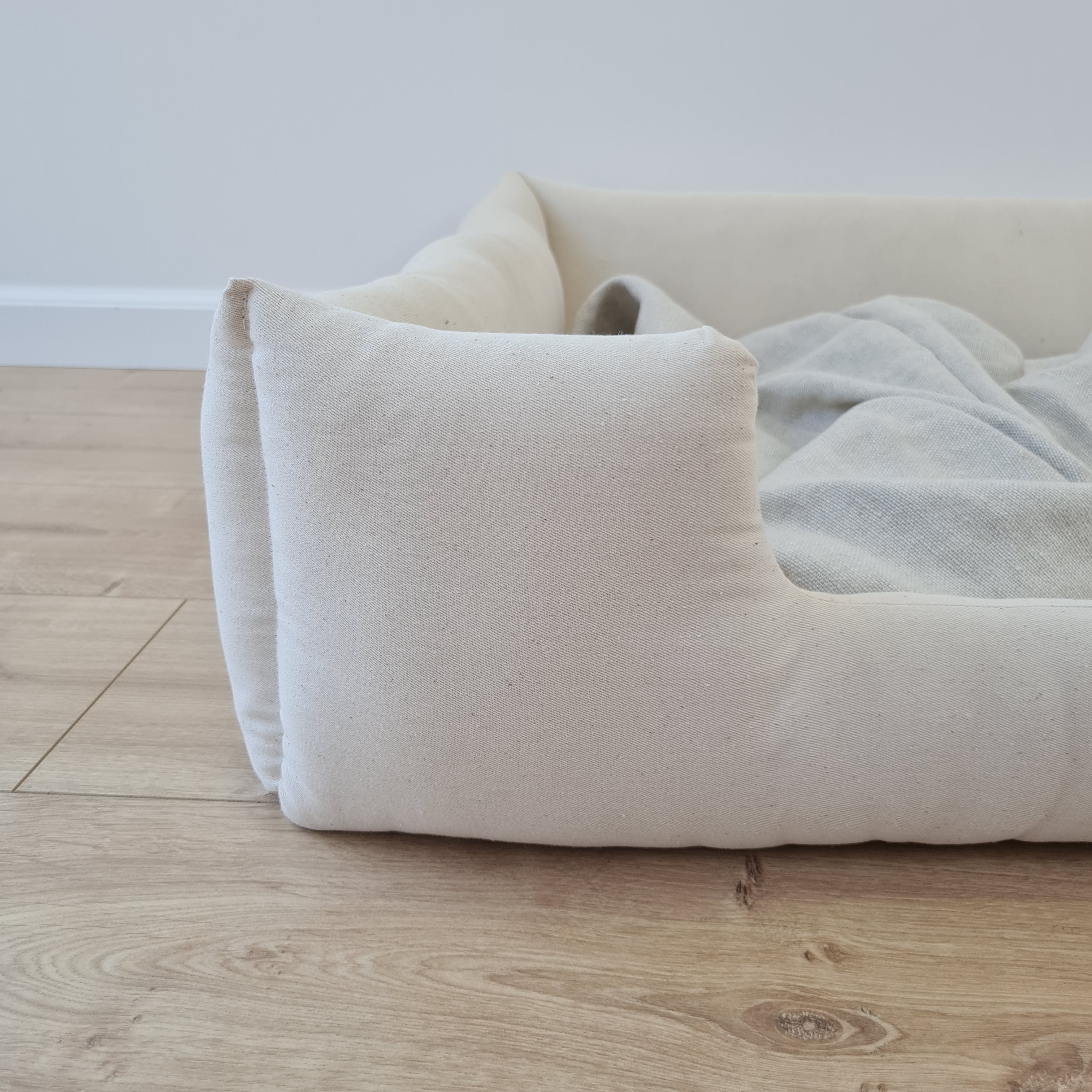 Hemp Pet Bed Removable Washable Natural Linen Cover Bed Filled Organic Hemp Fiber Filler - with thick topper inside - house for cats dogs