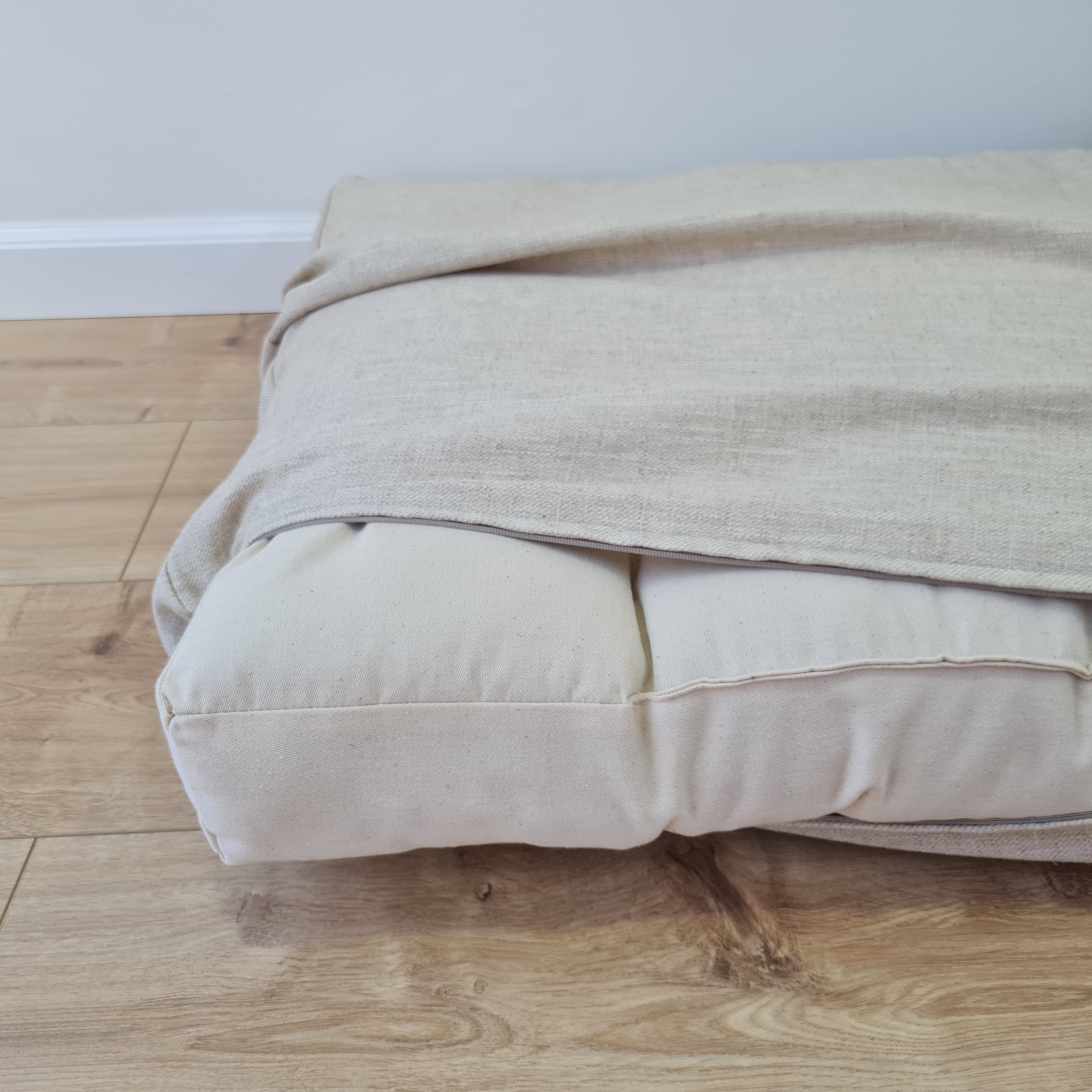Hemp Linen Pet Mat Pad Cushion with Removable Linen Cover organic hemp fiber filler in non-dyed beige greylinen fabric