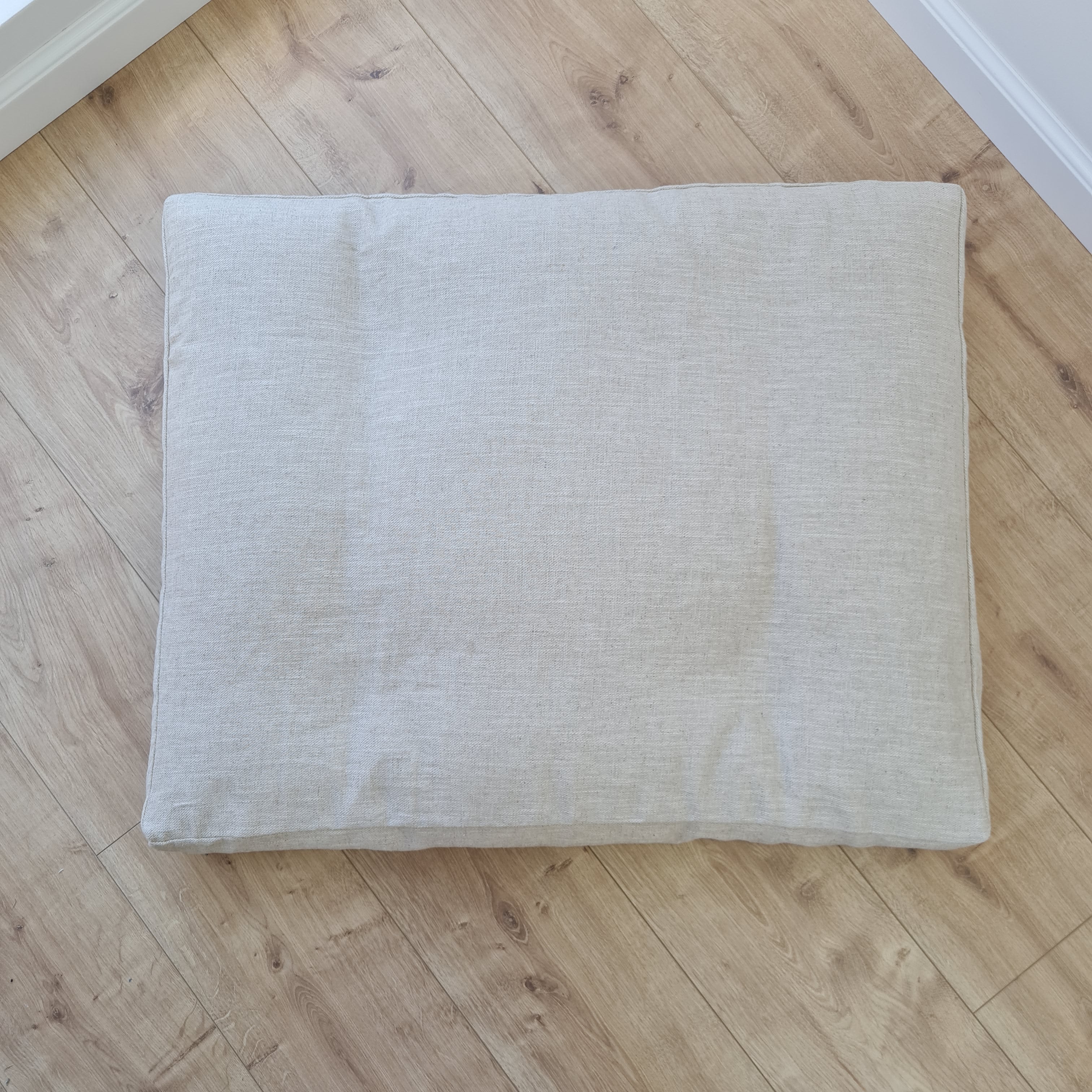Hemp Linen Pet Mat Pad Cushion with Removable Linen Cover organic hemp fiber filler in non-dyed beige greylinen fabric
