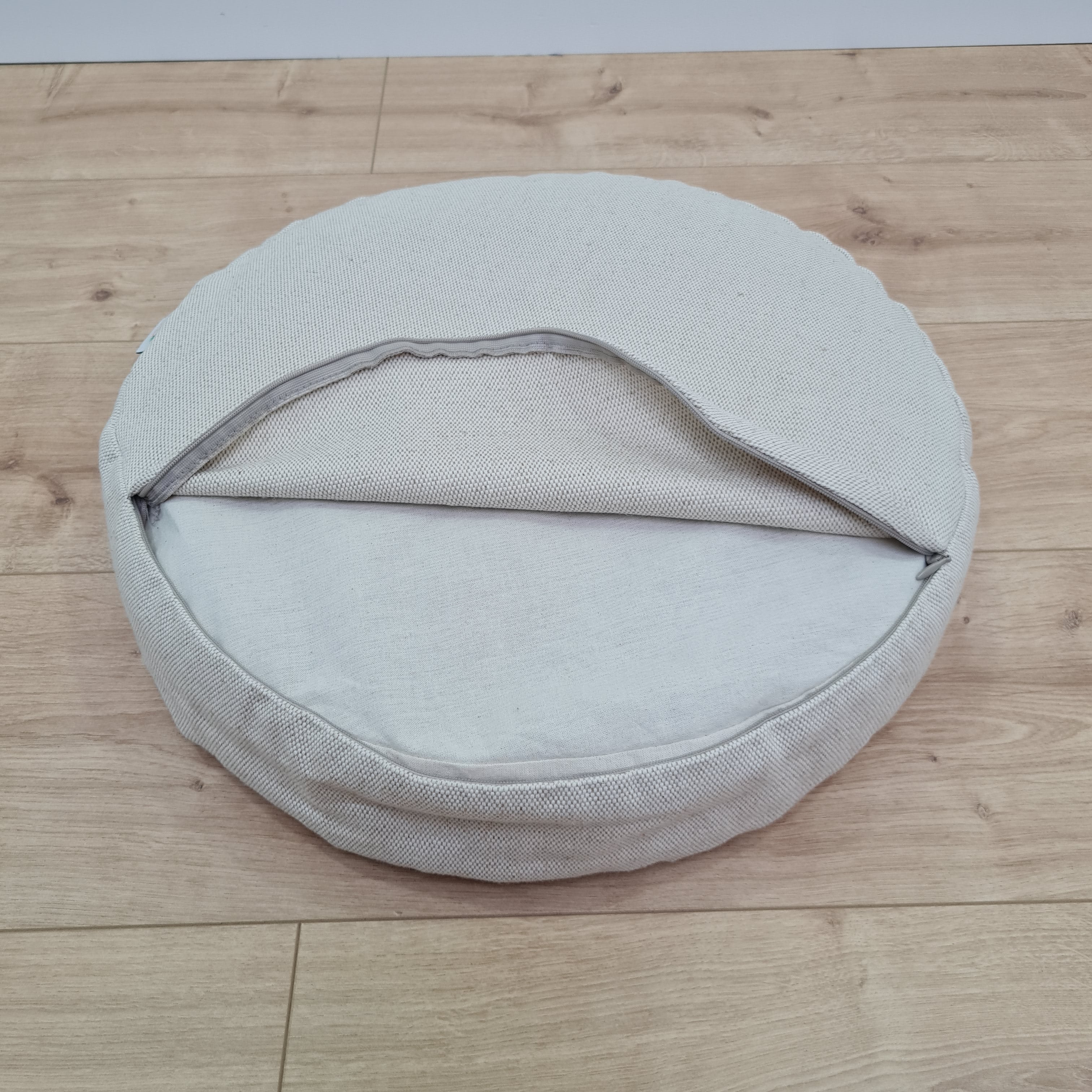 D16.5"x3.15"(42x8cm) Embroidery linen Zafu with cotton linner floor cushion with Buckwheat hulls /Organic Meditation cushion