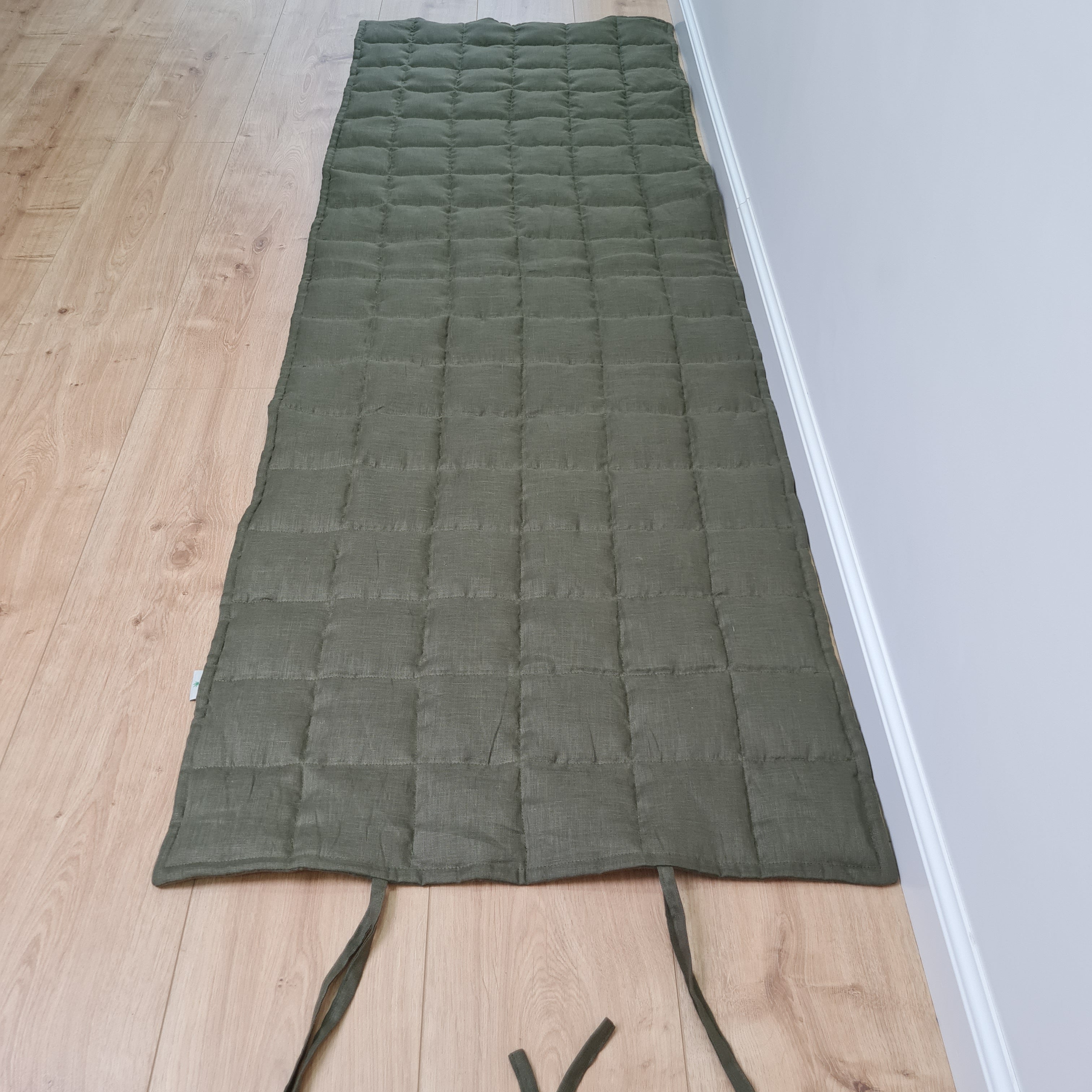 Hemp Yoga mat / Natural organic yoga mat rug/ hemp fiber in linen fabric / for Yoga studio pilates/Meditation / hand made/ Eco friendly