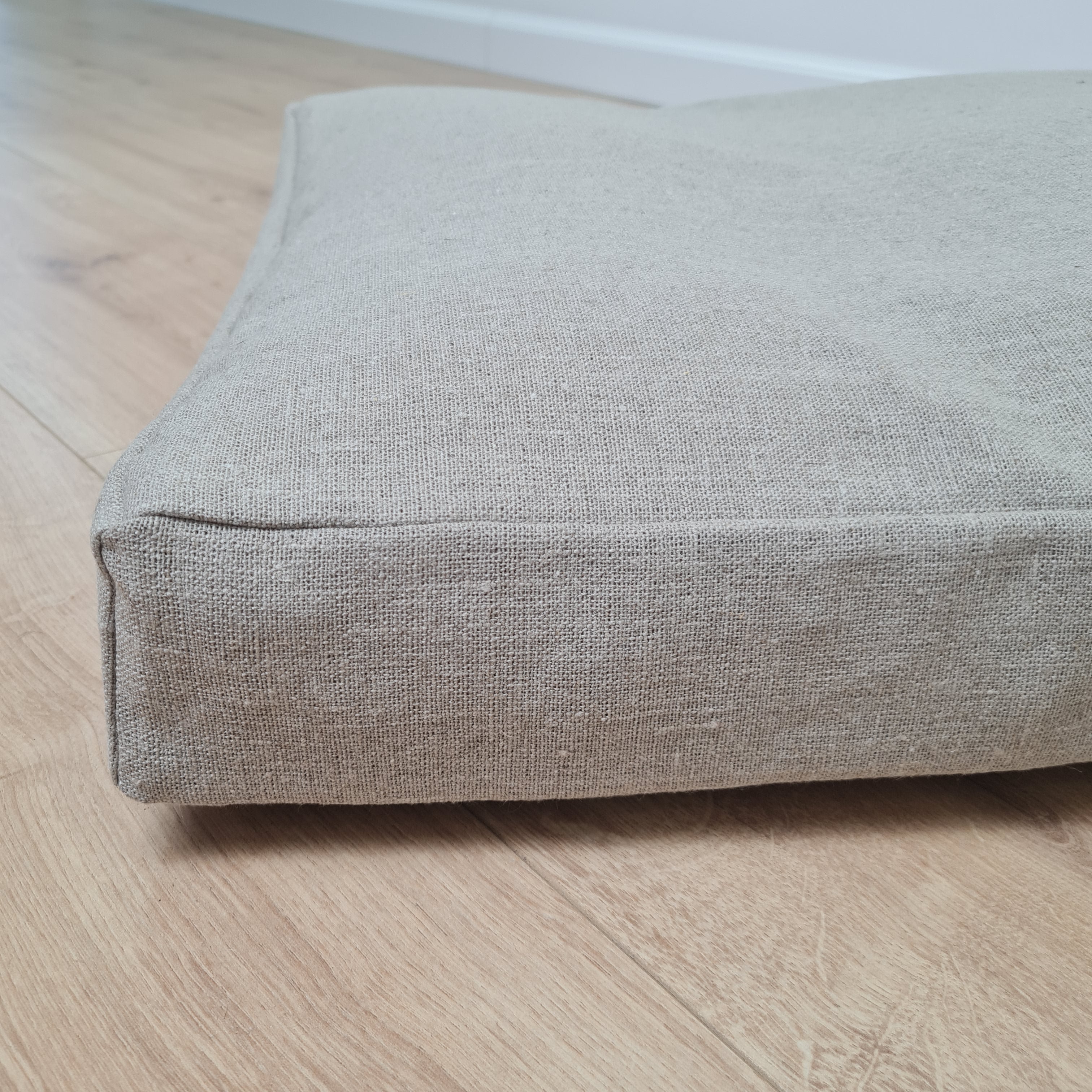 Natural Hemp Linen Pet Mat Pad Cushion with Removable non-dyed grey Linen Cover organic hemp fiber filler in non-dyed linen fabric