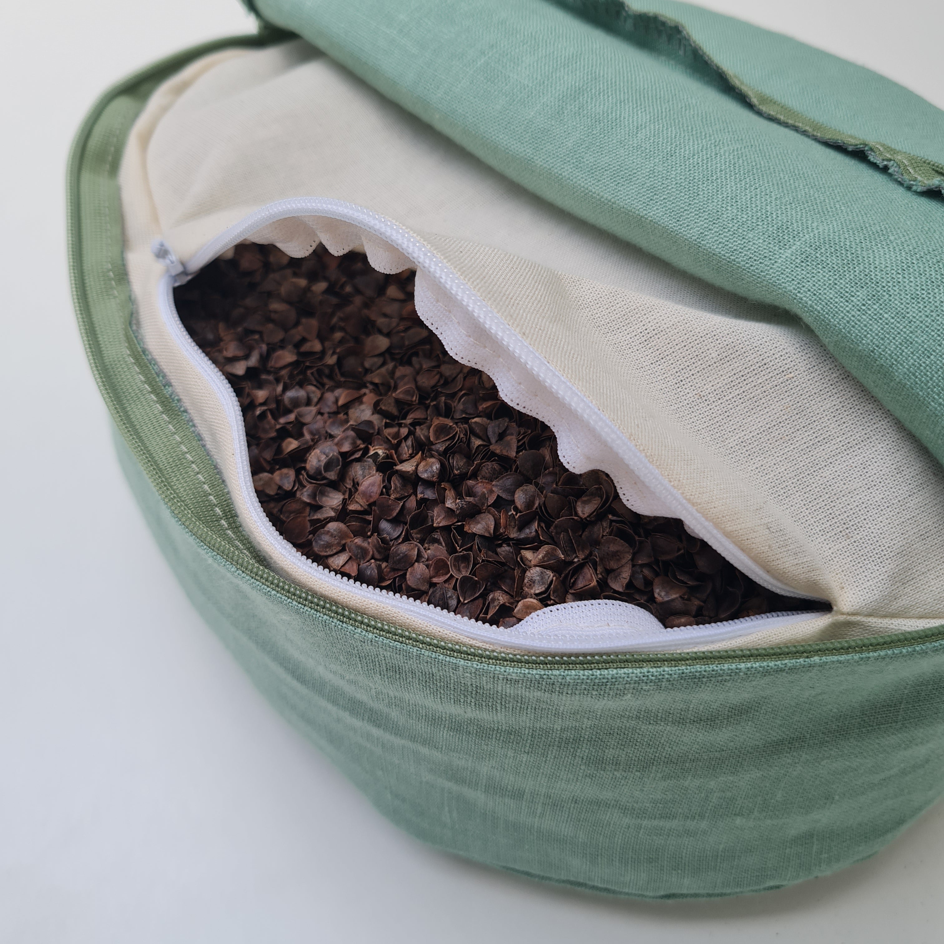 Small articular yoga cushion filled buckwheat hulls Linen Zafu pillow / Oval Linen floor pillow with Buckwheat hulls Meditation