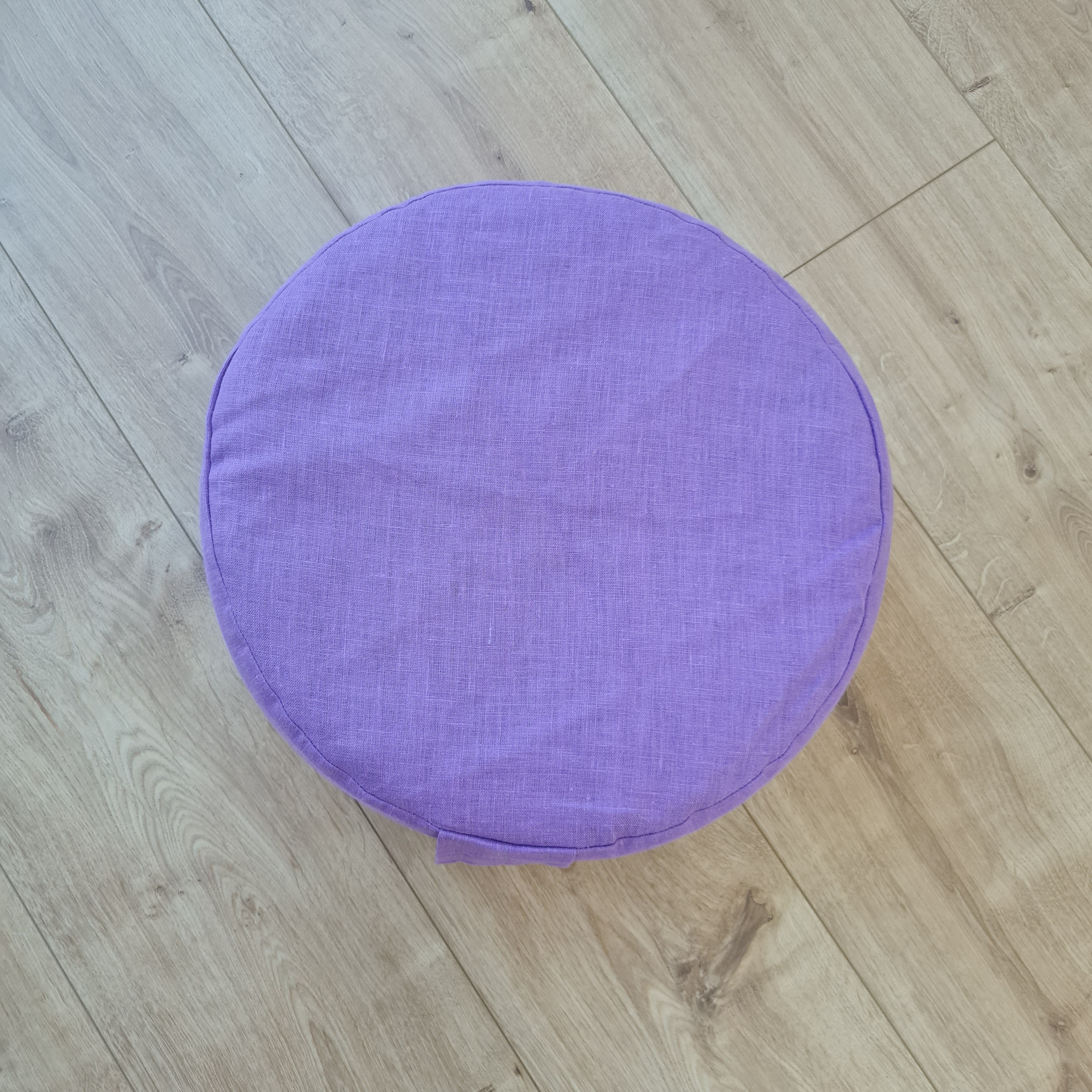 Zafu Linen floor cushion with Buckwheat hulls /Organic Meditation cushion/buckwheat