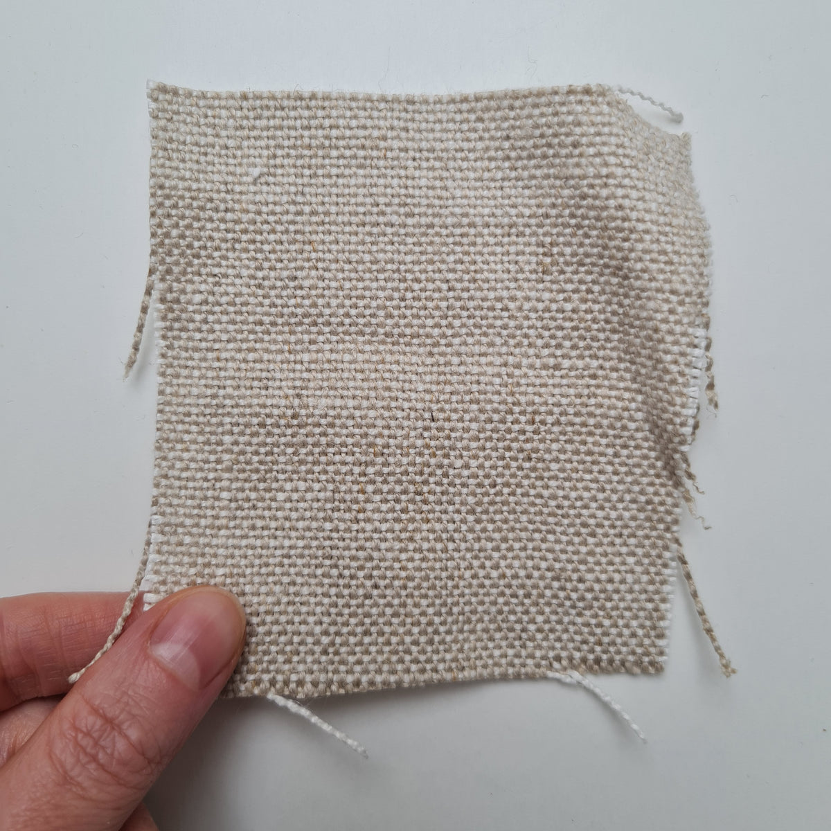Special listing for Angela Damo: one 35" x 24" x 3" / 90 x 60 x 8 cm outer removable cover for the pet bed cushion made of natural linen fabric
