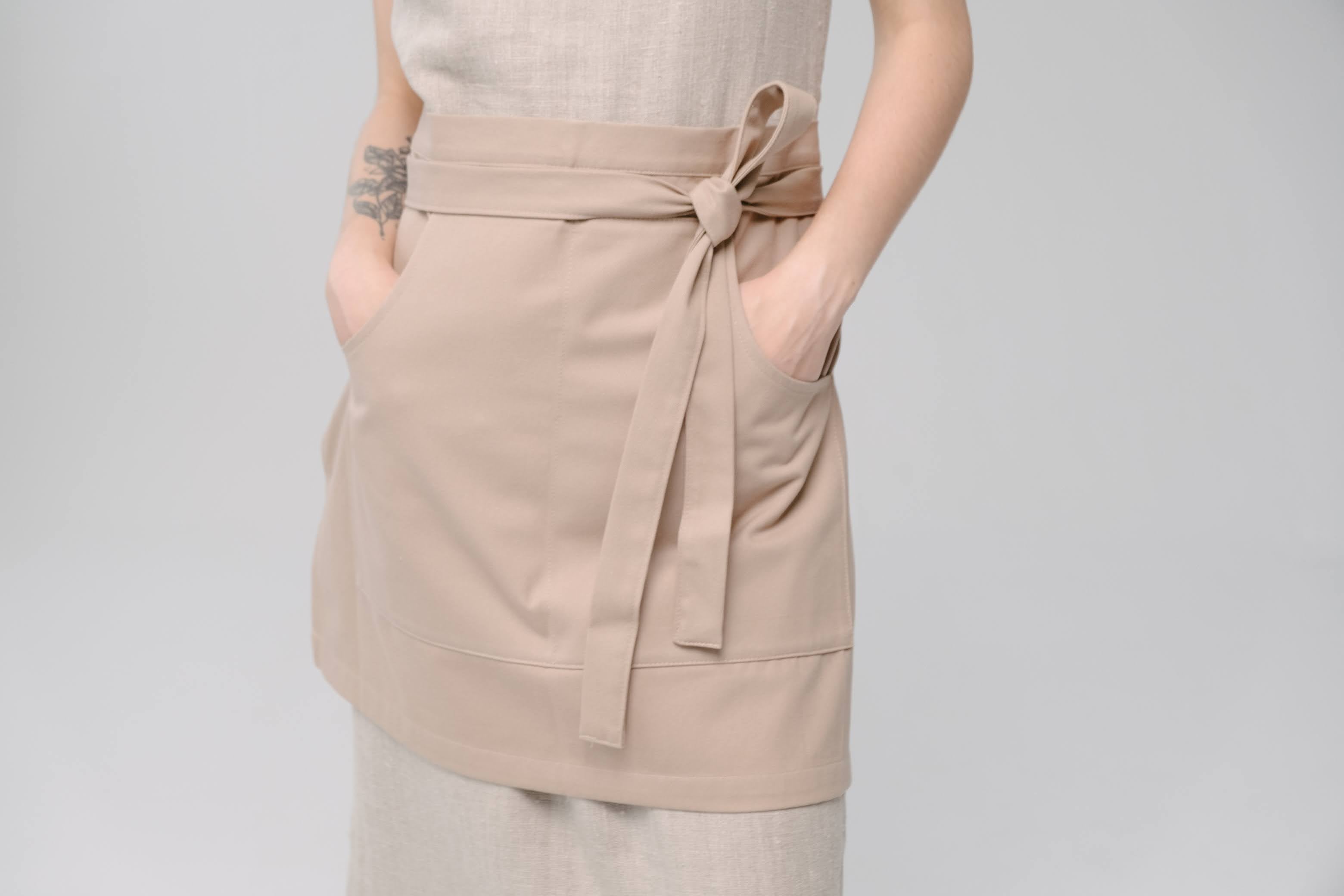 Beige Cotton Waist Apron, natural bistro apron half apron with pockets Personalized Embroidery Apron for women, men