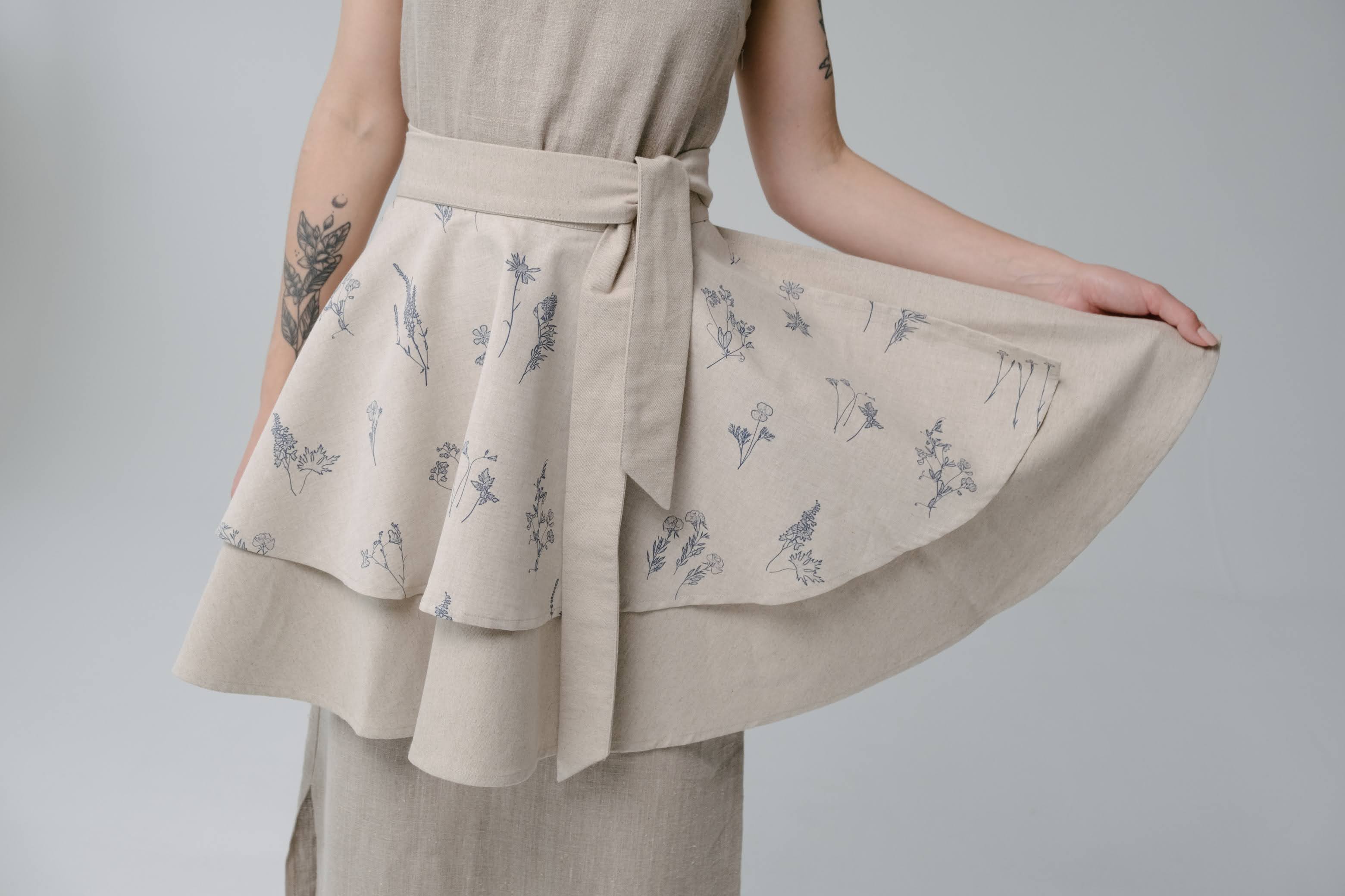 Linen Waist Apron vintage rustic, natural apron half apron Apron for woman