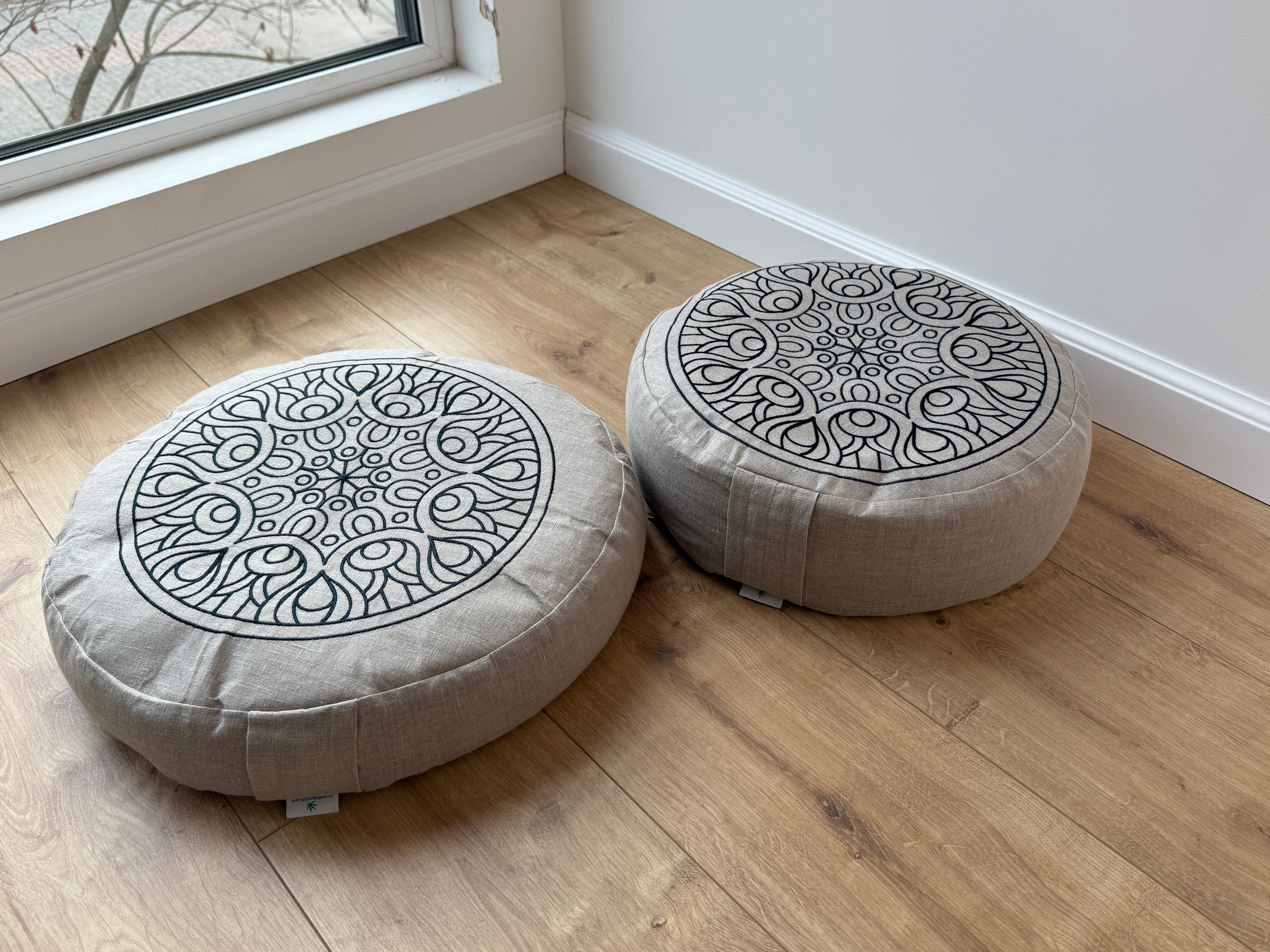 Embroidery Zafu Linen floor cushion with Buckwheat hulls /Organic Meditation cushion/ pillow seat/Meditation pillow for Yoga studio (Copy)