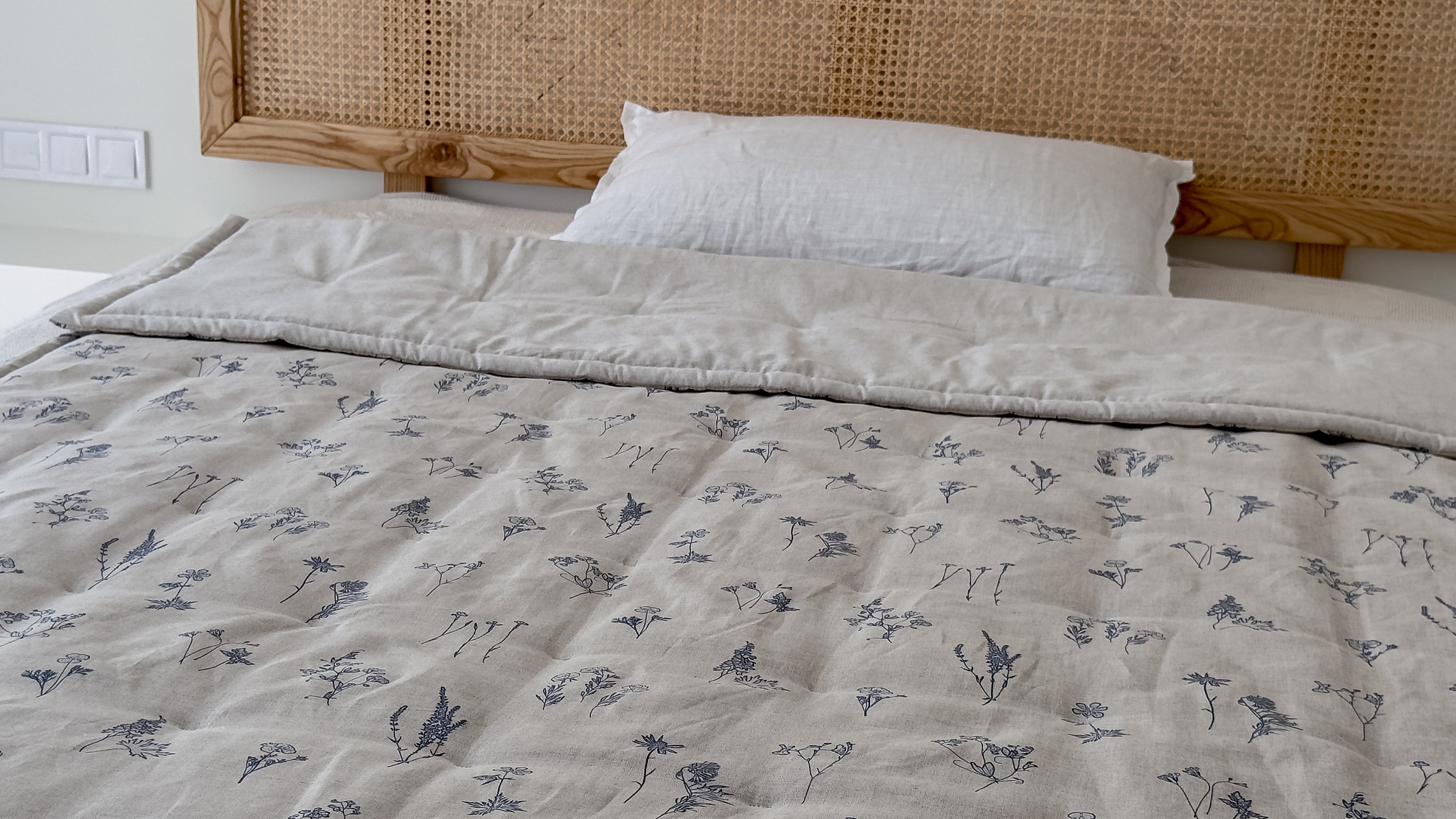 Natural Hemp Blanket in floral design natural linen fabric filled organic Hemp fiber filler Custom size Blanket