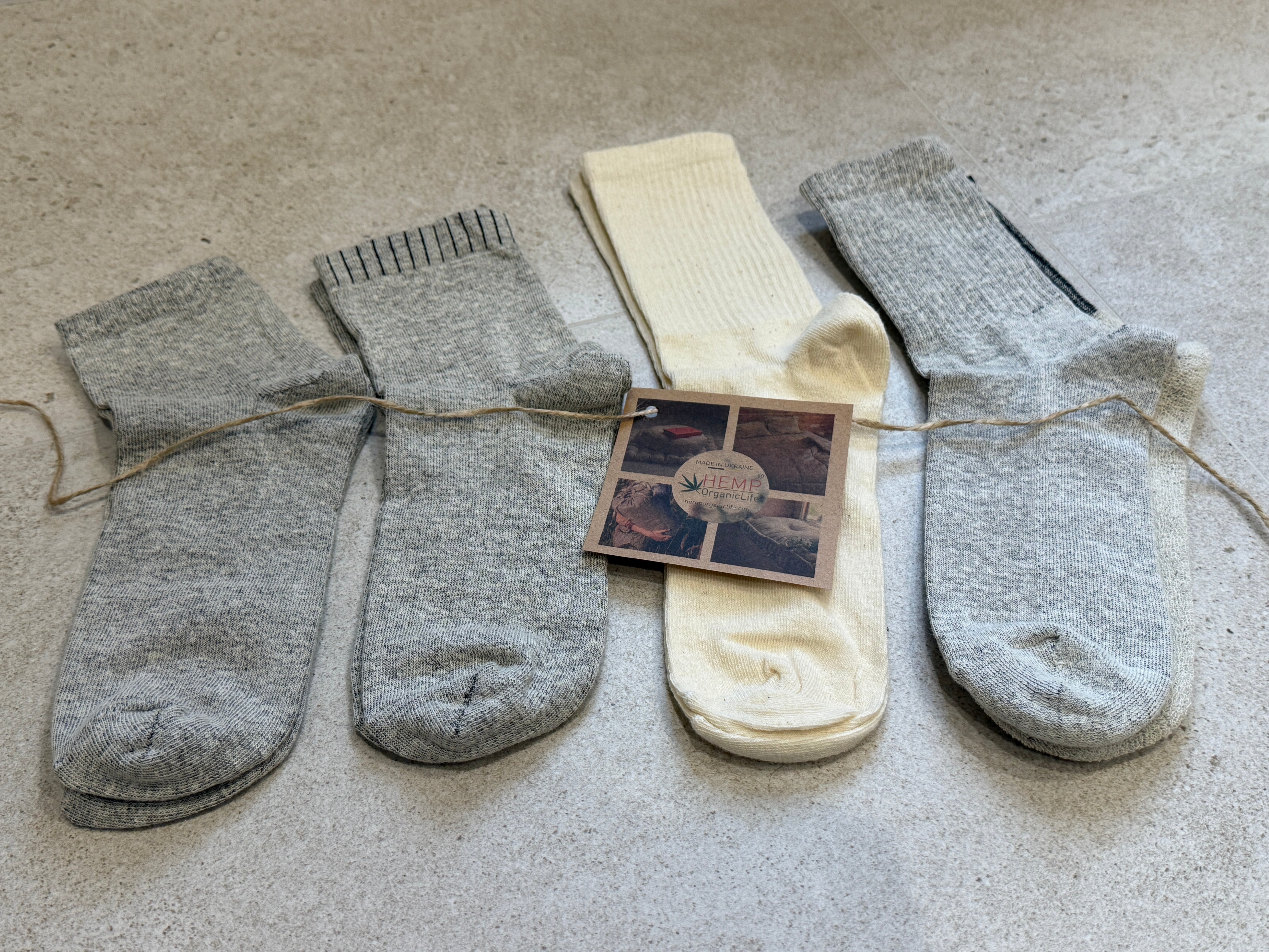 HEMP Socks set of 4 different pairs Unisex for men / women / Breathable Hemp Fiber