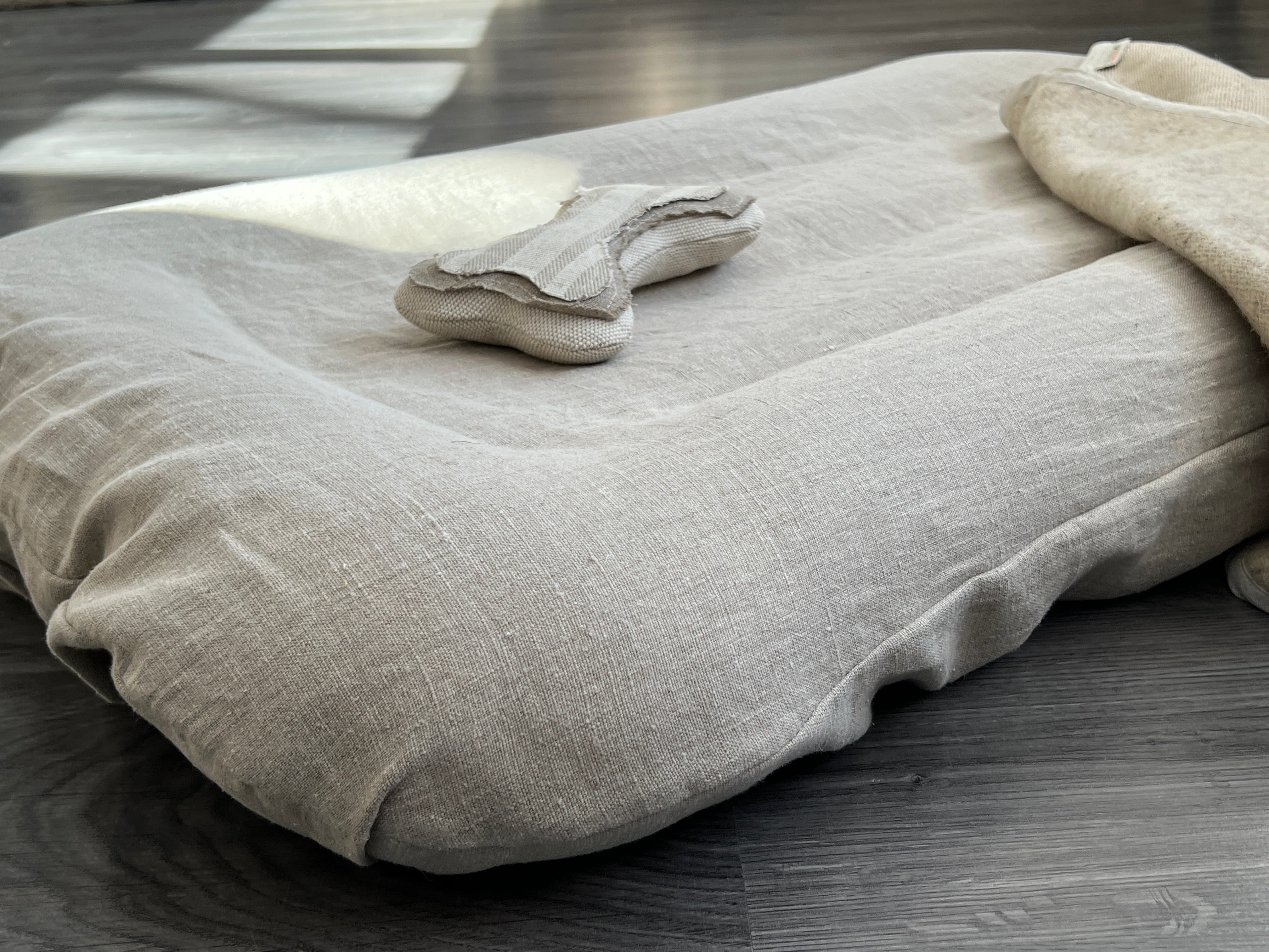 29"x45" (75x115 cm) Hemp Linen Pet Bed Mat Pad Cushion Removable Washable Linen Cover Organic Hemp Fiber Filler Natural Linen Fabric