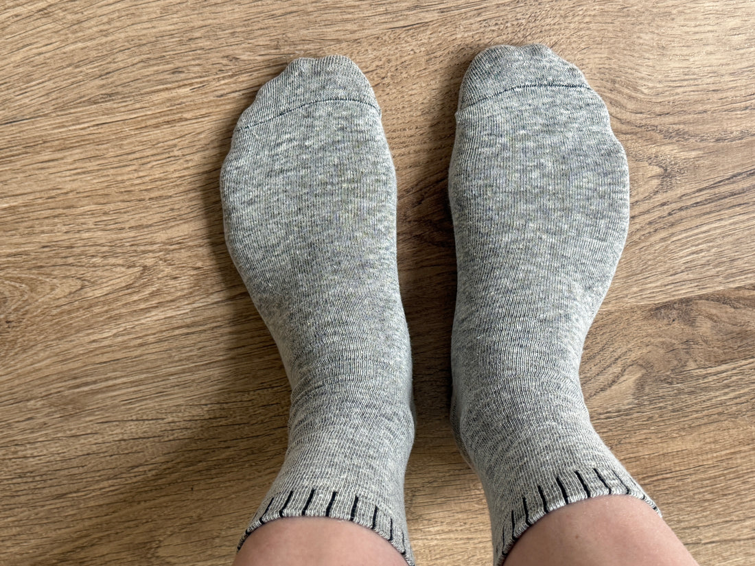 HEMP Socks set of 4 pairs with a loose elastic band Unisex for men / women