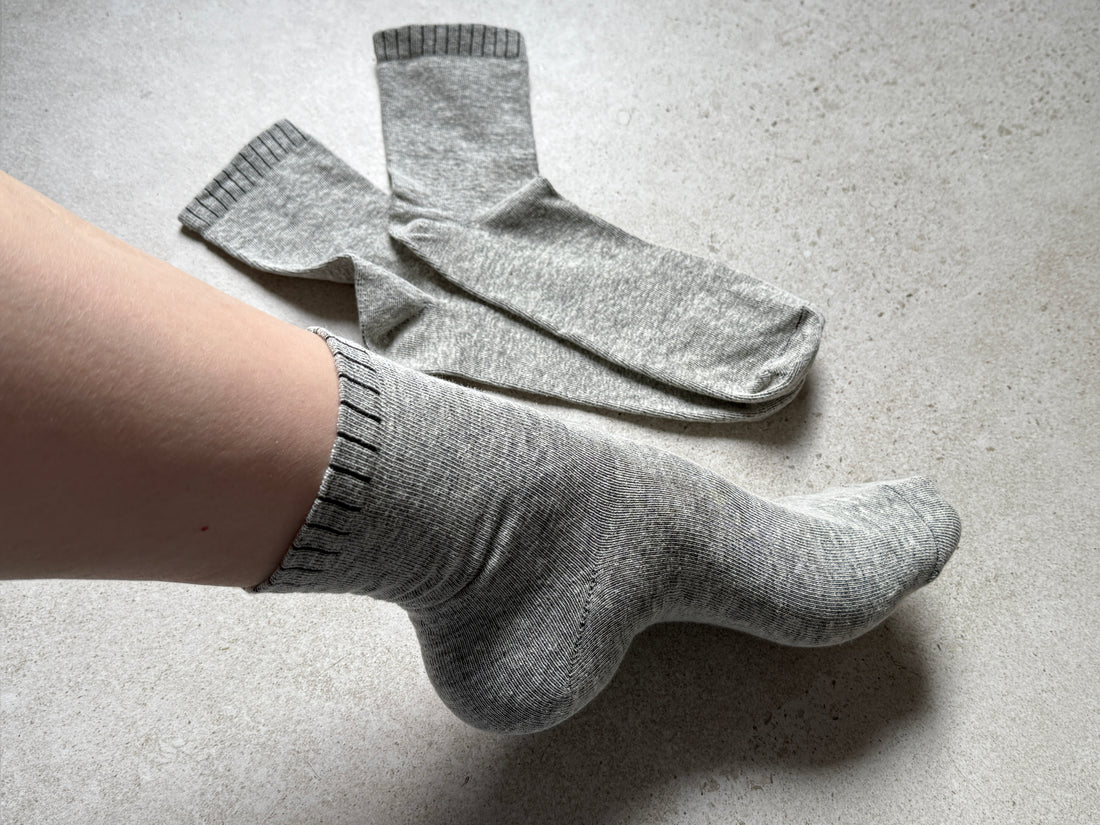 HEMP Socks set of 4 pairs with a loose elastic band Unisex for men / women