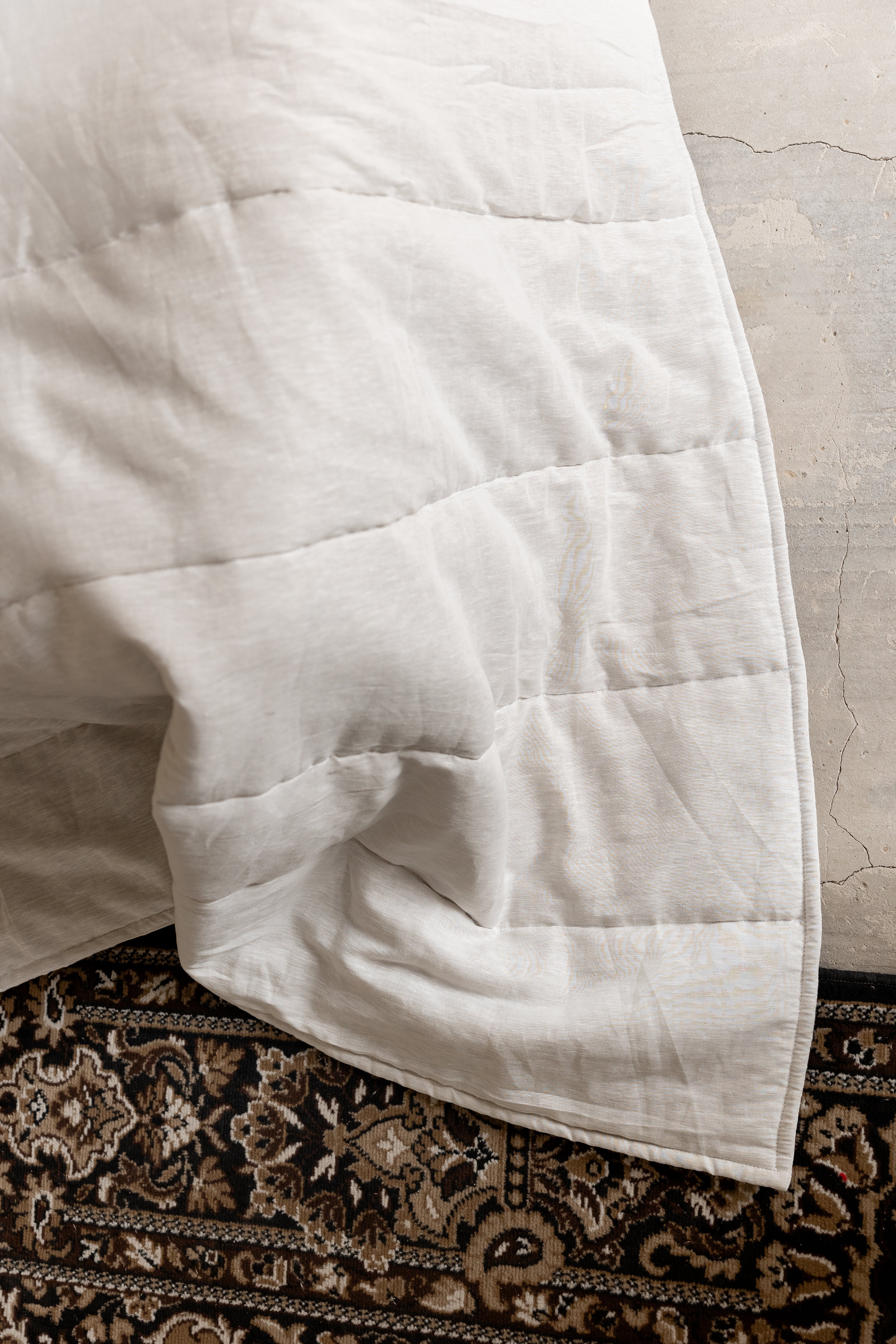 Unique Aloe Linen Hemp Blanket filled organic Hemp Fiber in aloe linen fabric Full Queen King Custom Size Hand Made off-white color