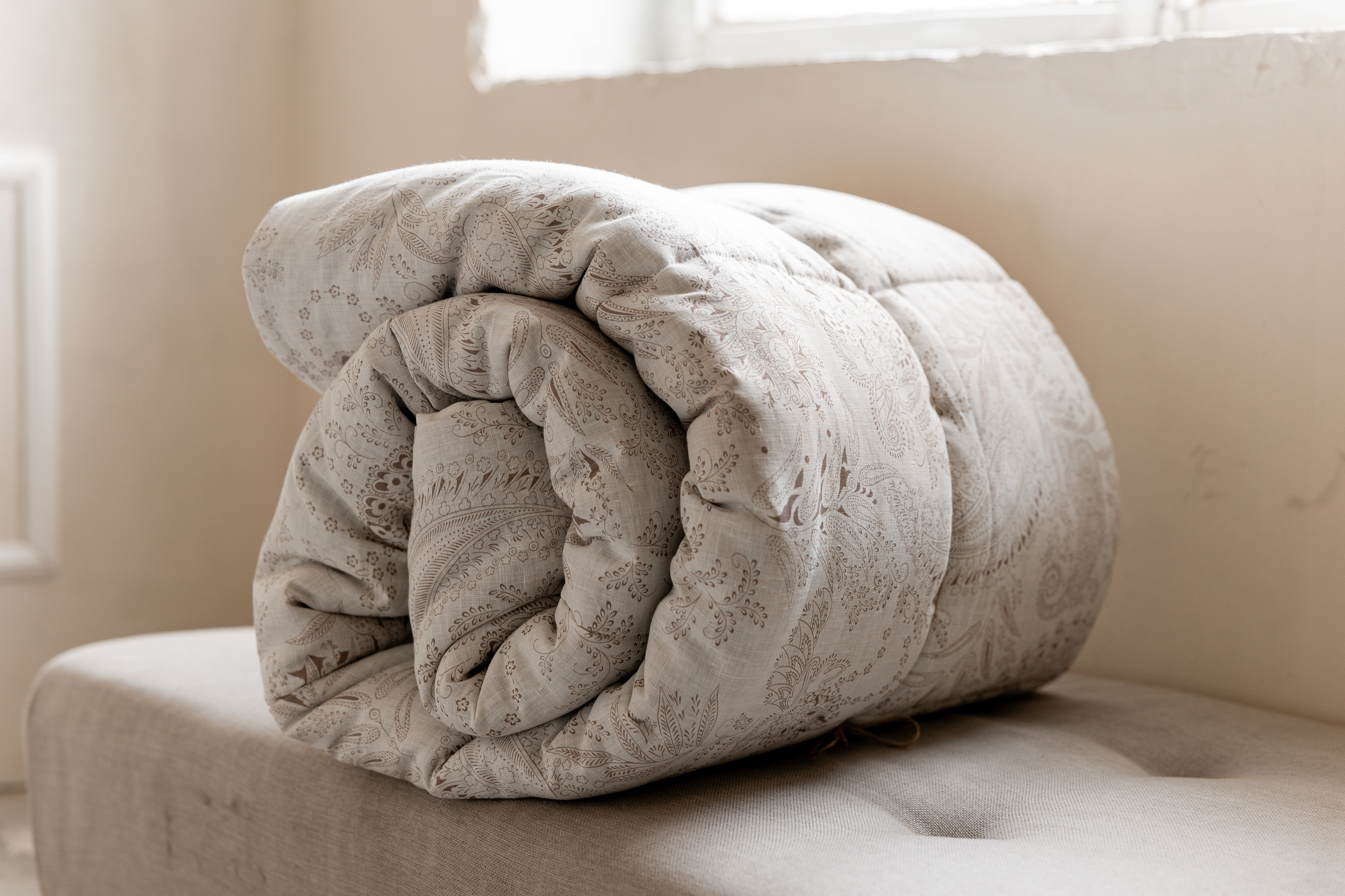 Special listing for Dave Provencher one 85.5"x102" hemp blanket in "Monogram" linen in 200g/m2