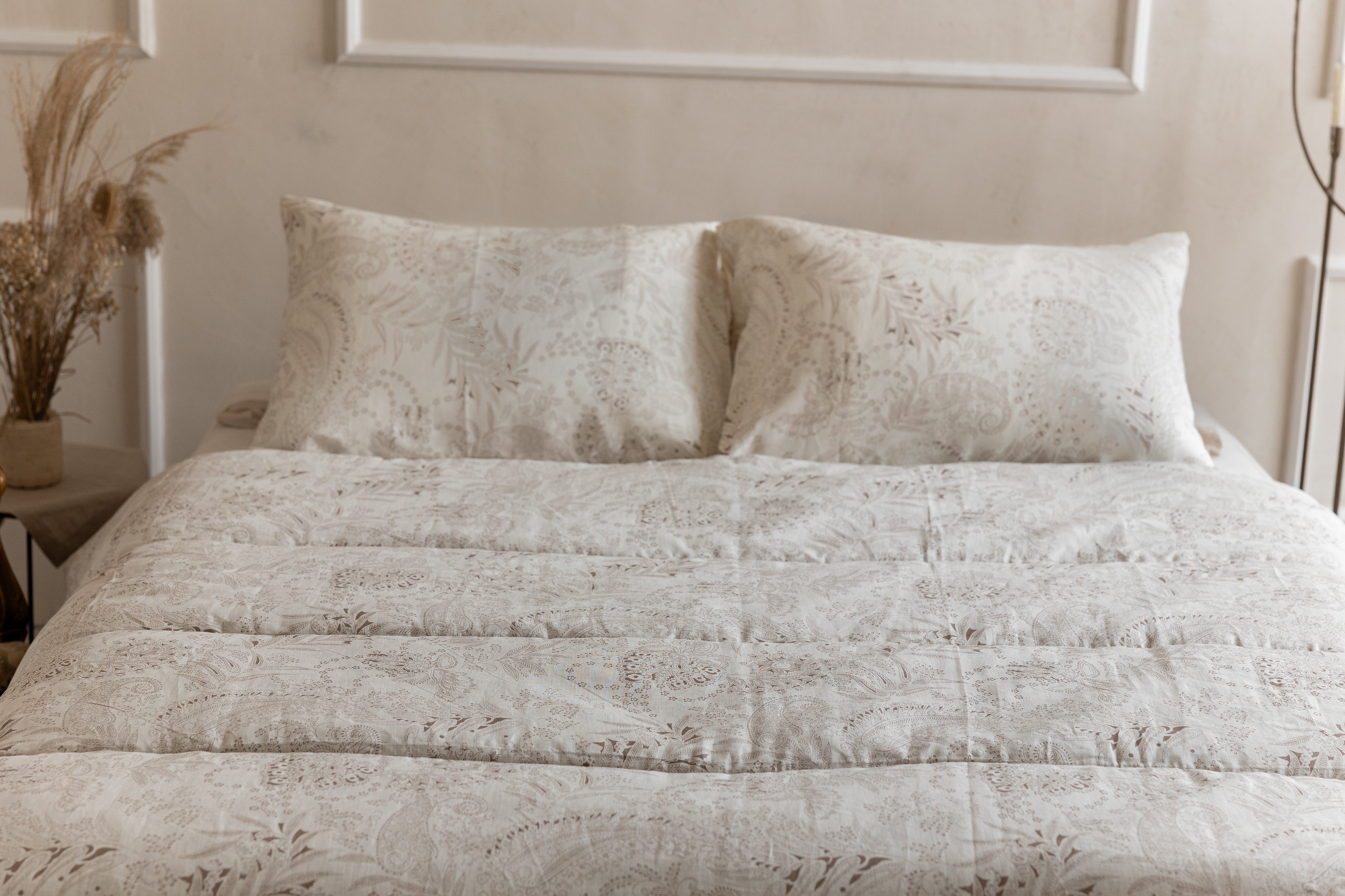 Special listing for Dave Provencher one 85.5"x102" hemp blanket in "Monogram" linen in 200g/m2