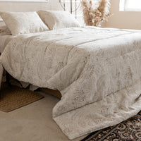 Special listing for Dave Provencher one 85.5"x102" hemp blanket in "Monogram" linen in 200g/m2