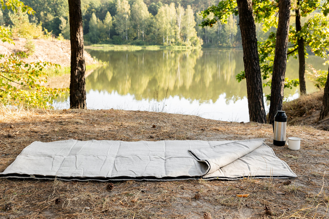 Organic HEMP Sleeping bag in linen fabric- organic hemp fiber filling + linen non-dyed fabric - blanket quilt, hand made