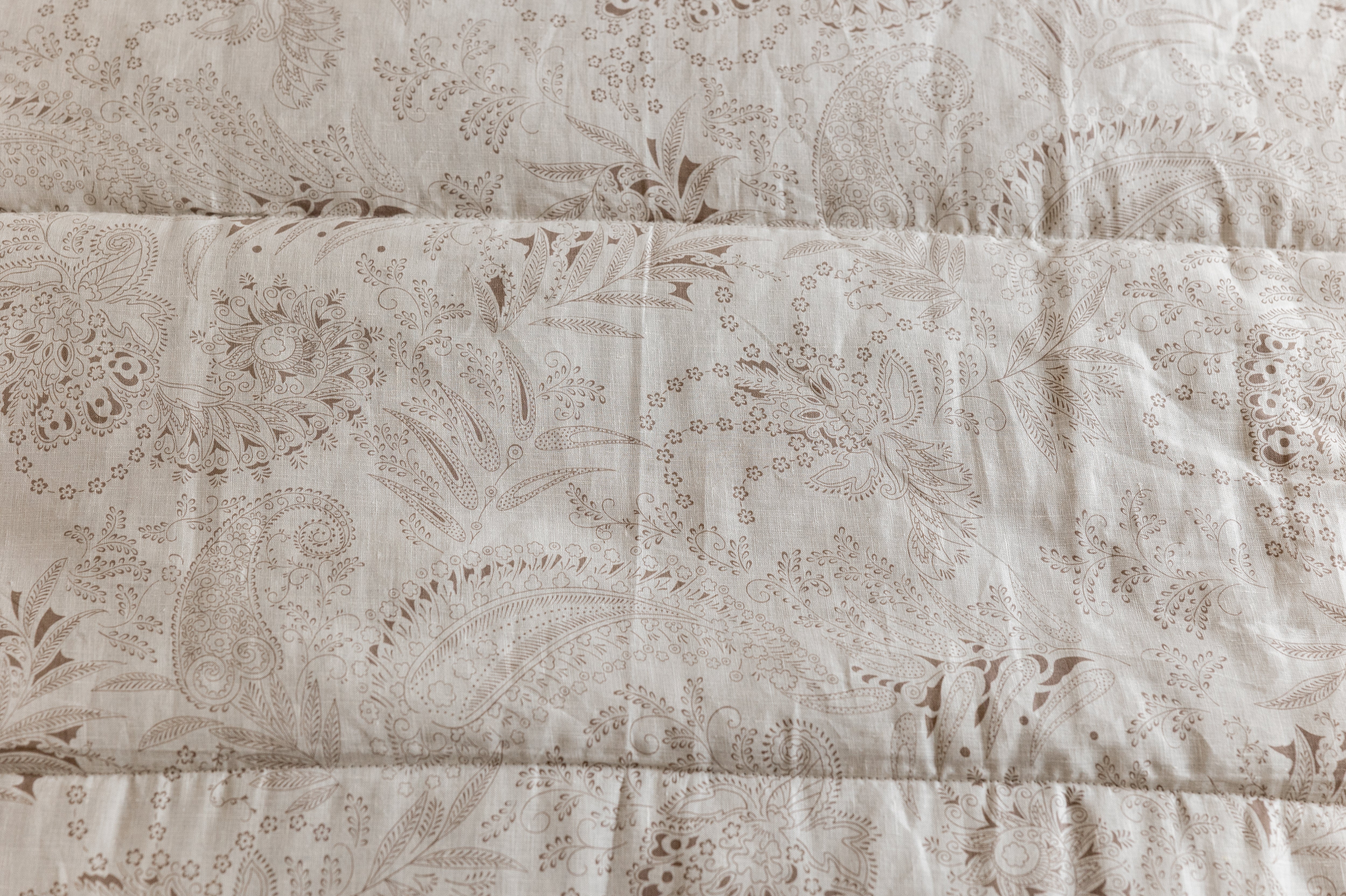 Special listing for Dave Provencher one 85.5"x102" hemp blanket in "Monogram" linen in 200g/m2