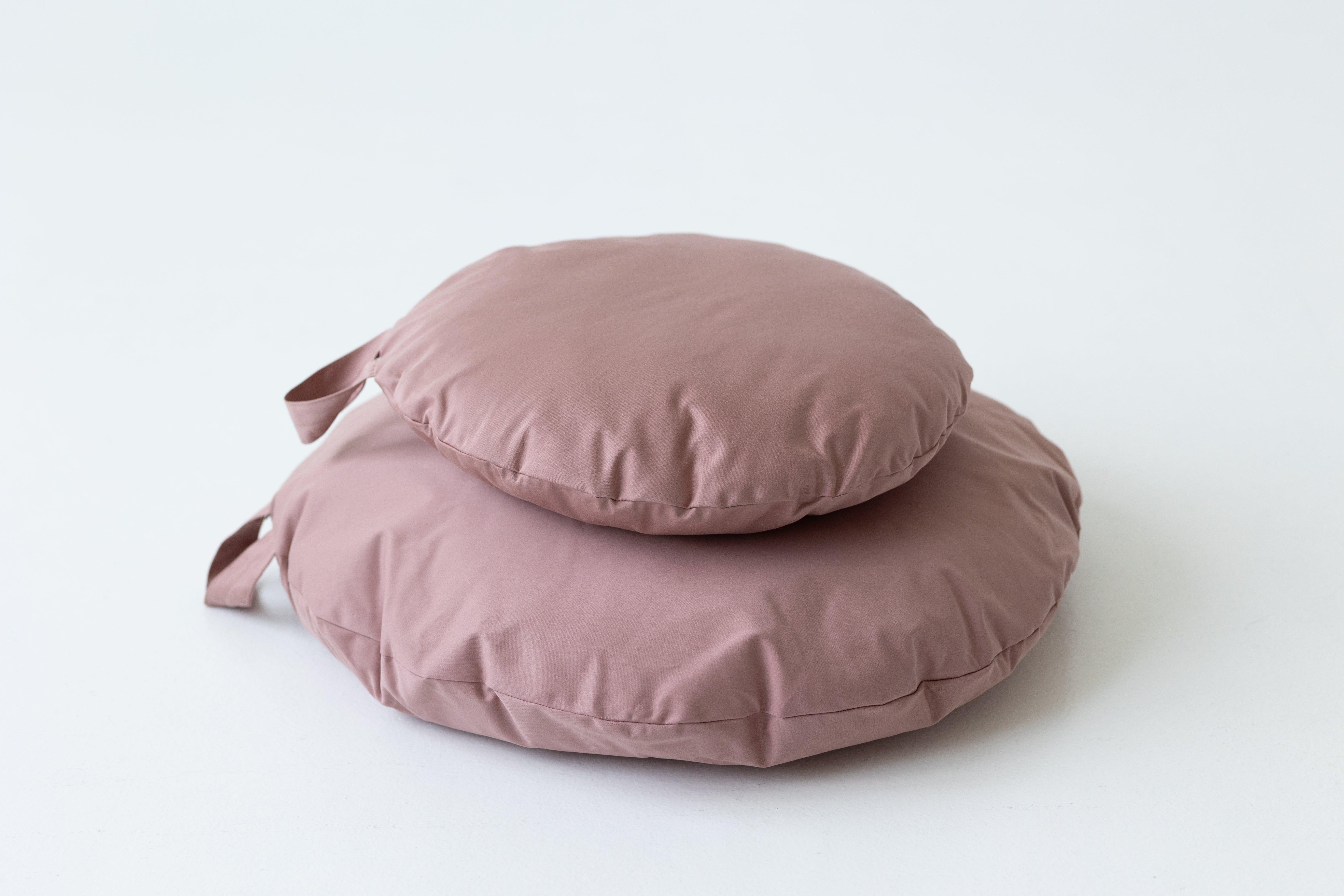Special listing for Esther Oh 35 hemp cushions 18” diameter with removable covers in the natural undyed linen