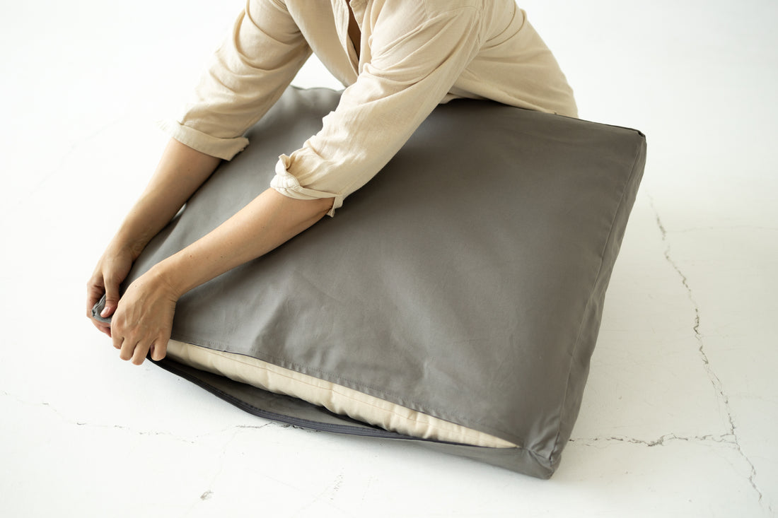 30"x24" (76x60 cm) Hemp Pet Mat Pad with Removable Washable Water Repellent Cotton Cover Organic Hemp Fiber Filler in Cotton Fabric