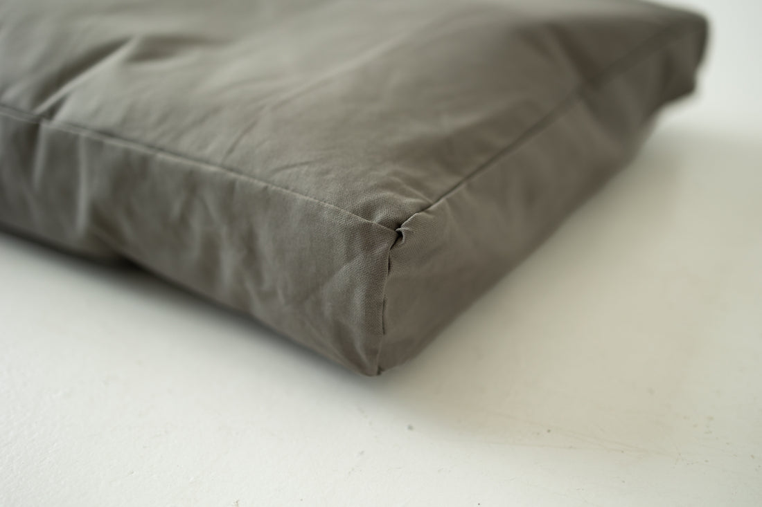 30"x24" (76x60 cm) Hemp Pet Mat Pad with Removable Washable Water Repellent Cotton Cover Organic Hemp Fiber Filler in Cotton Fabric