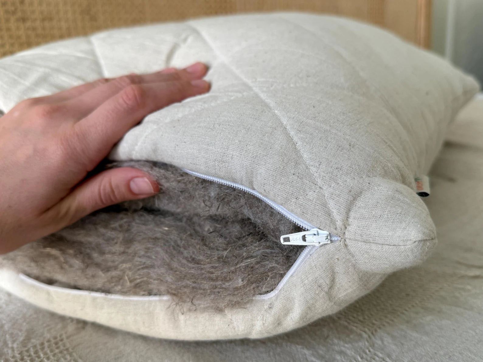 HEMP Pillow filled organic HEMP FIBER in Linen/Cotton fabric regulation height/Hemp pillow/ Hypoallergenic Bed Pillow Eco pillow