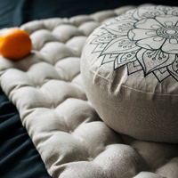 Embroidery Meditation Set Zafu & Zabuton with Buckwheat hulls Mandala Linen Floor cushions Meditation pillow pouf PillowSeat Yoga