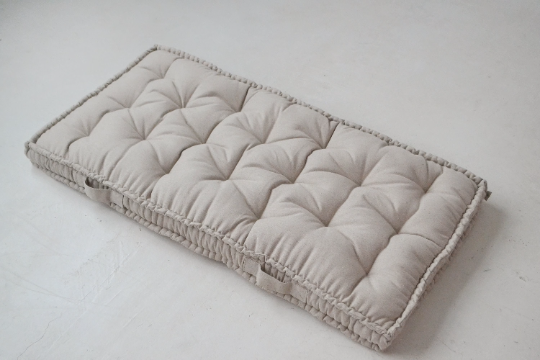 Custom Organic Cotton Tufted Seat Cushion
