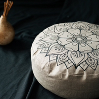 Embroidery Meditation Set Zafu & Zabuton with Buckwheat hulls Mandala Linen Floor cushions Meditation pillow pouf PillowSeat Yoga