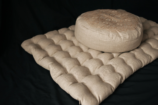 Embroidery Meditation Set Zafu & Zabuton with Buckwheat hulls Mandala Linen Floor cushions Meditation pillow pouf PillowSeat Yoga