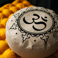 Embroidery Om Meditation Set Zafu & Zabuton with Buckwheat hulls Aum Linen Floor cushions Meditation pillow pouf PillowSeat Yoga