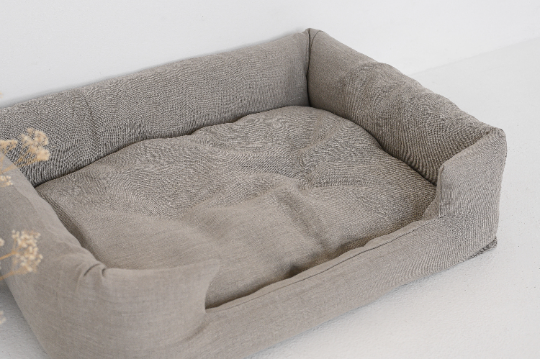 Pet bed 2024 with removable cover