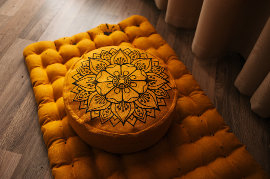 Embroidery mustard Meditation Set Zafu & Zabuton with Buckwheat hulls Mandala Linen Floor cushions Meditation pillow pouf PillowSeat Yoga